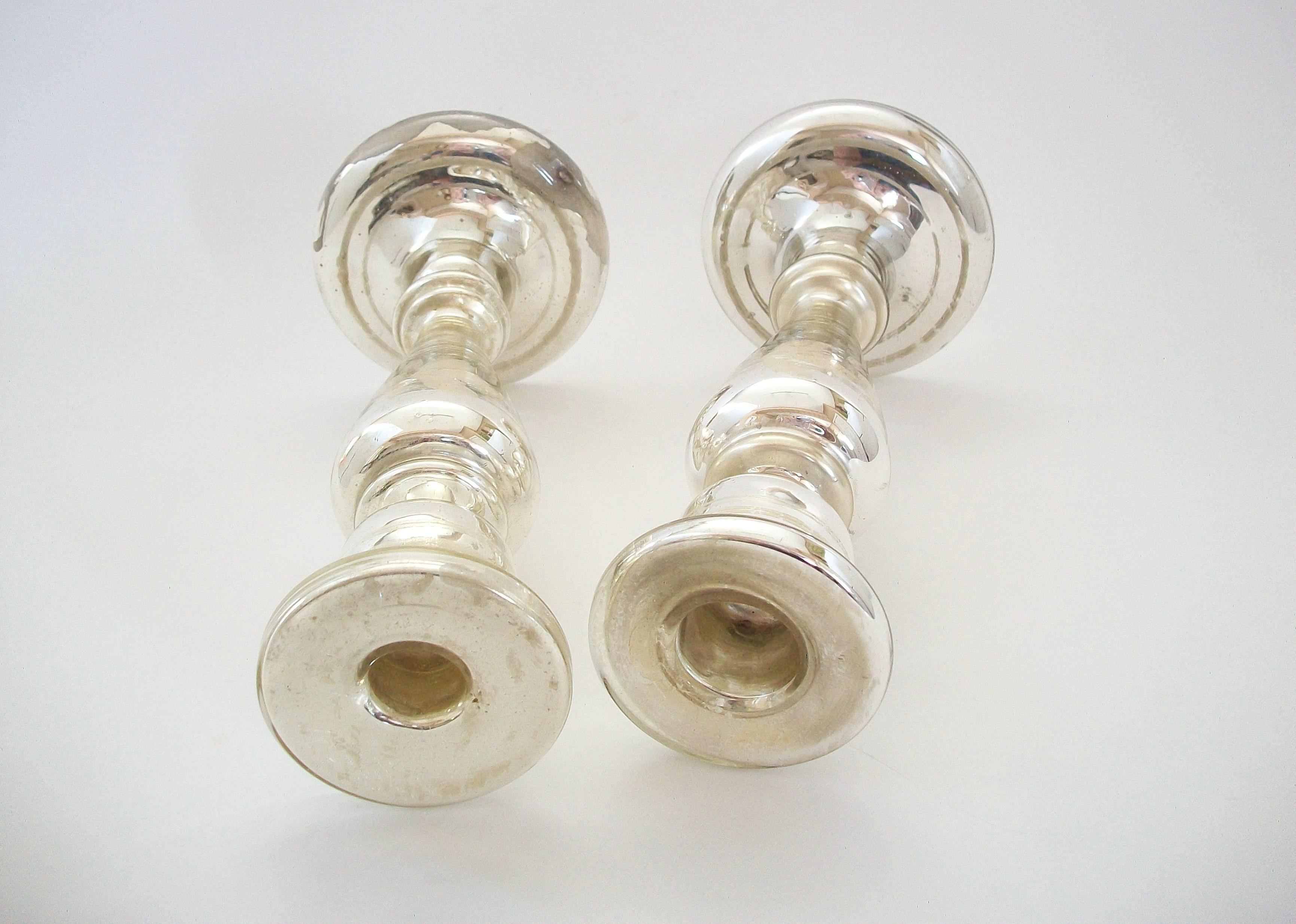 Antique Pair of White Painted Mercury Glass Candlesticks - France - Circa 1880 For Sale 1