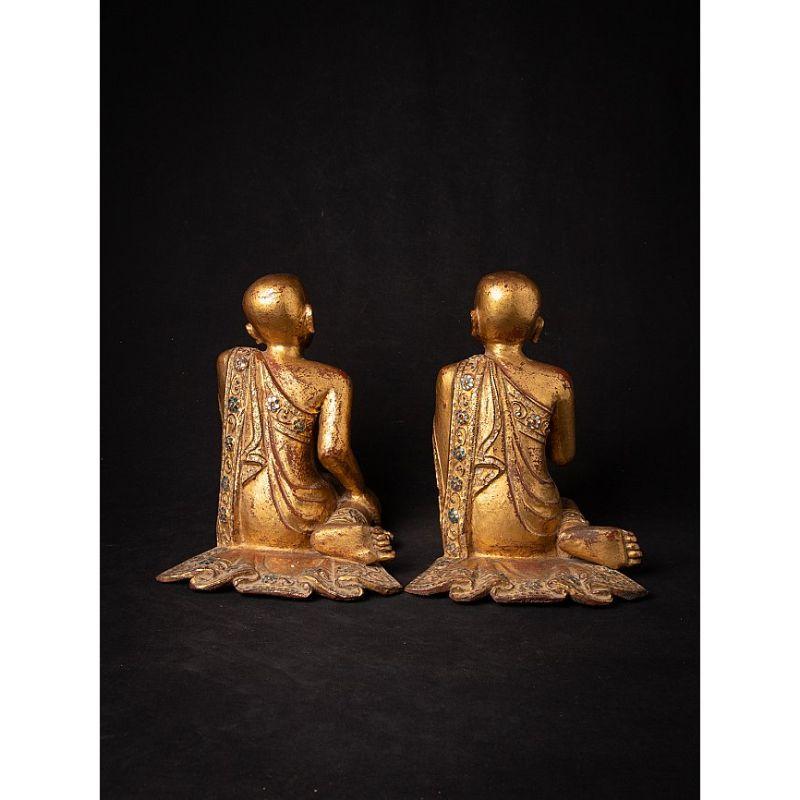 Antique Pair of Wooden Burmese Monk Statues from Burma For Sale 1