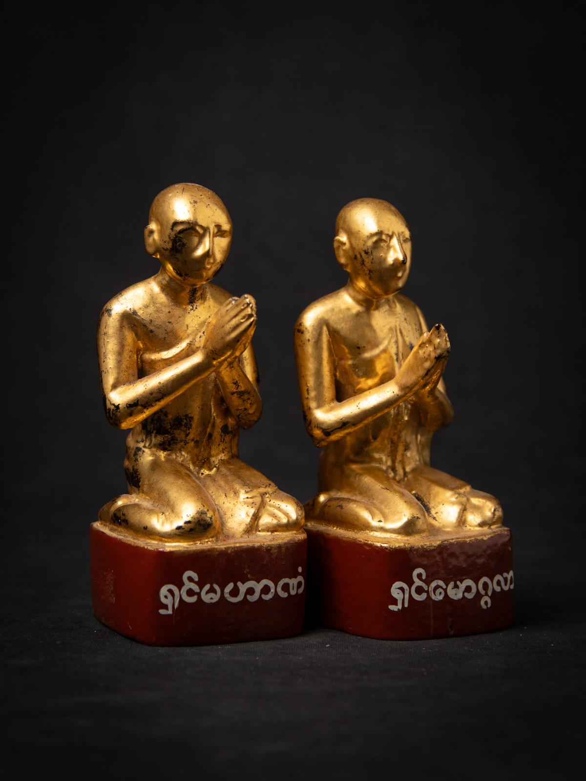 Ancienne paire de statues de moines birmans en bois de Birmanie en vente 3
