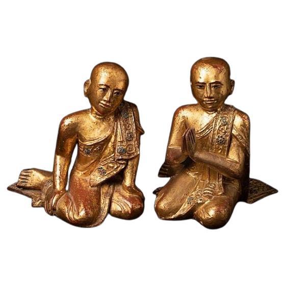 Antikes Paar burmesischer Monkenstatuen aus Holz aus Burma