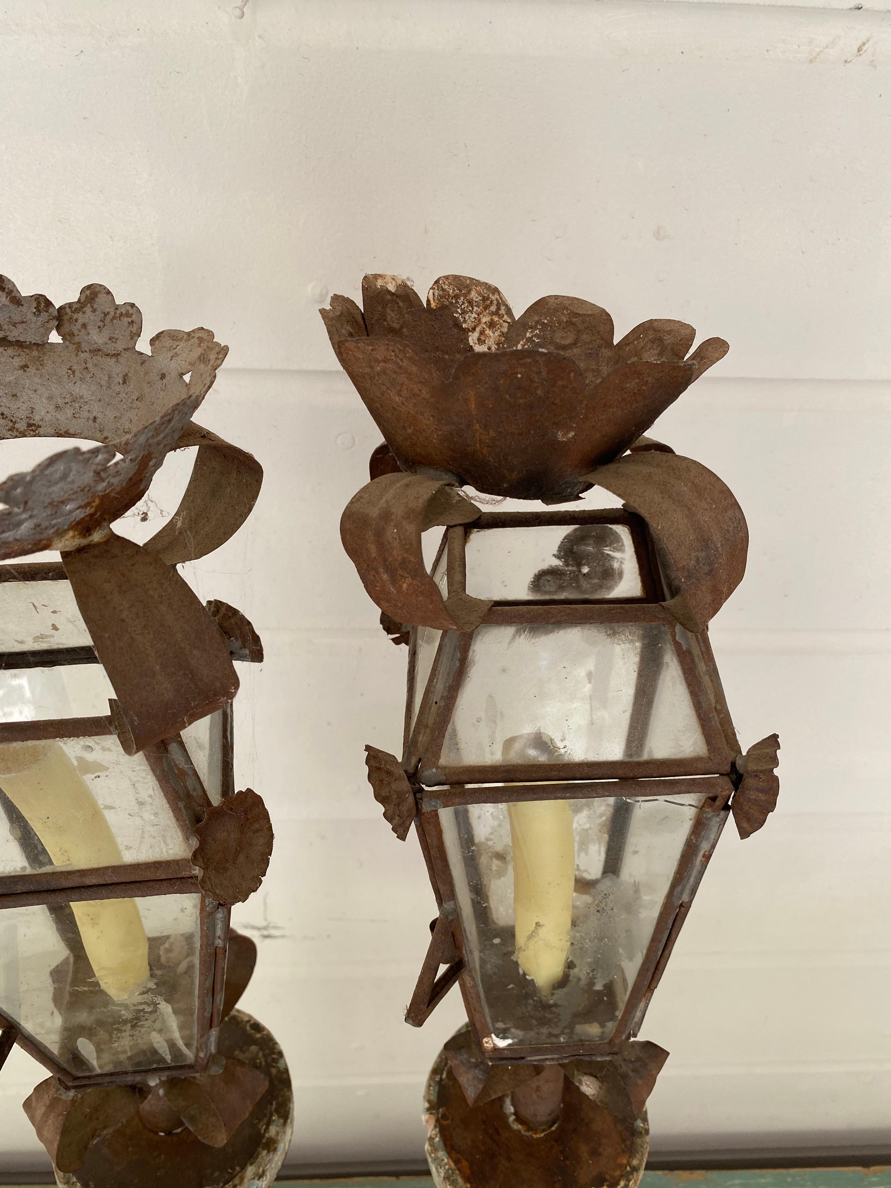 Antique Pair of XVIII Century Italian Lanterns 4