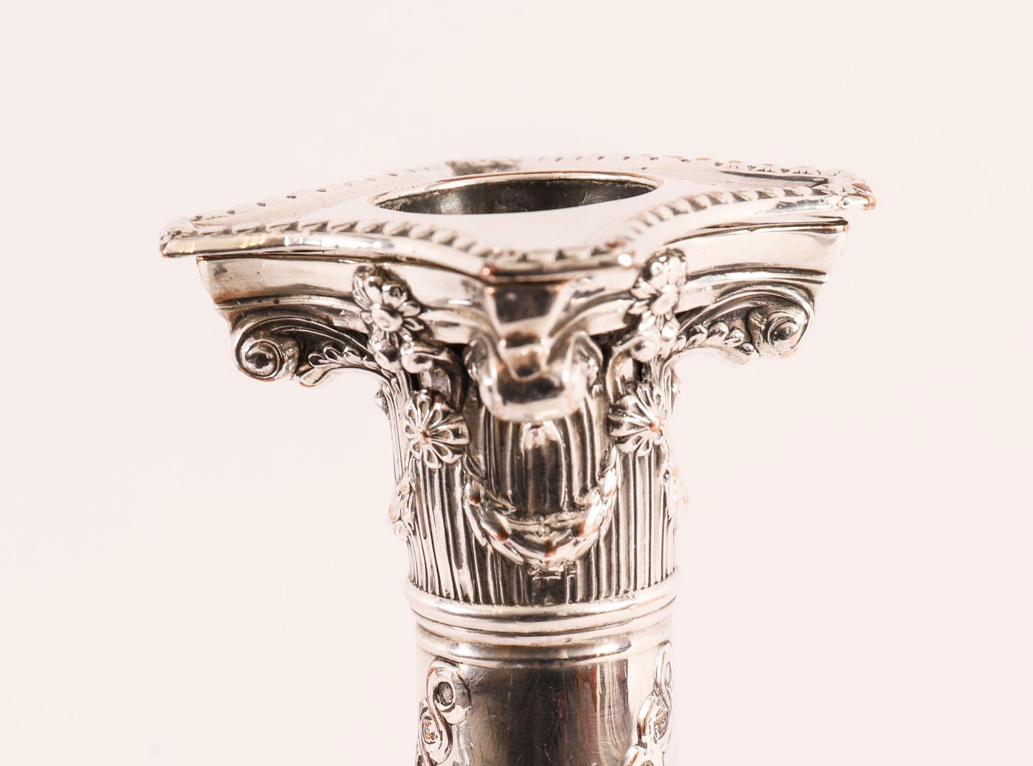 Antique Pair Old Sheffield Silver Plated Candlesticks 18th Century For Sale 4