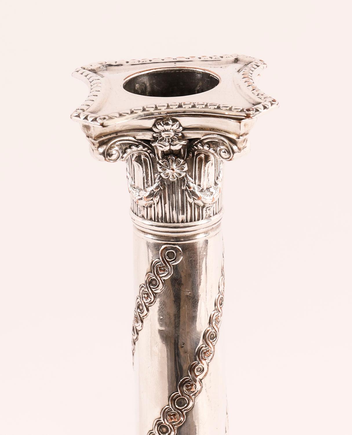 Antique Pair Old Sheffield Silver Plated Candlesticks 18th Century For Sale 6