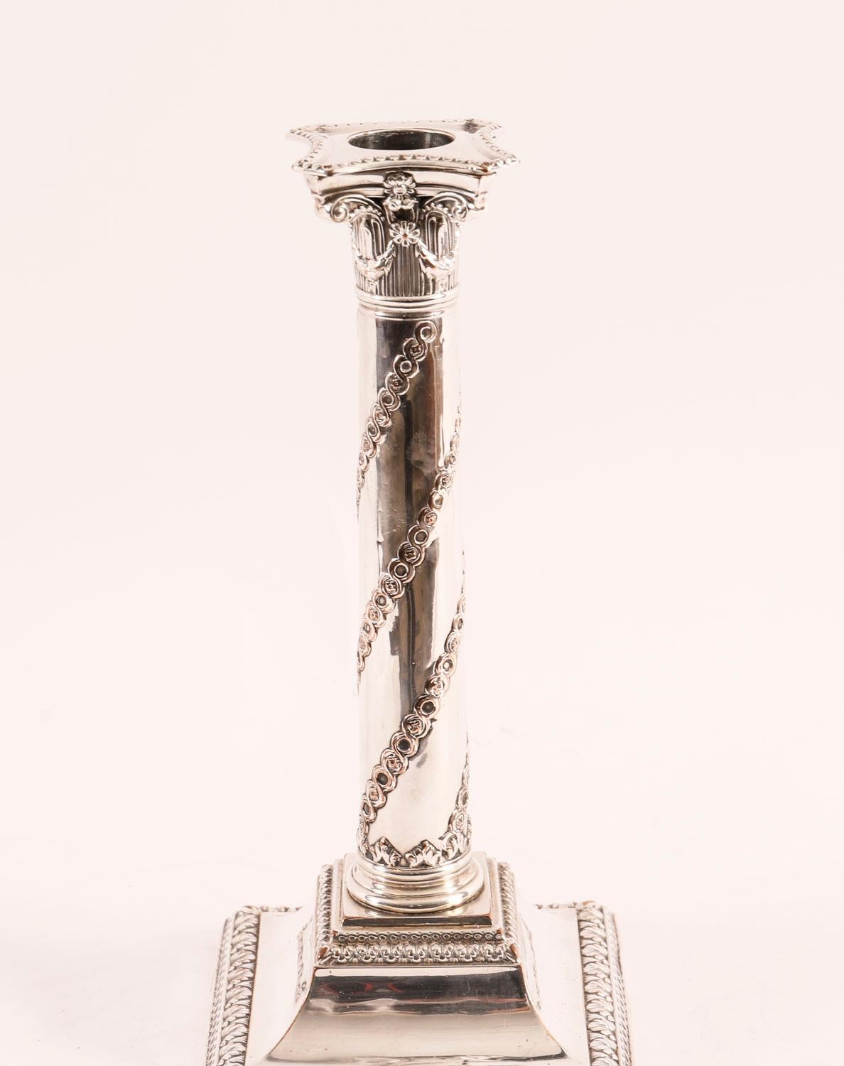 Antique Pair Old Sheffield Silver Plated Candlesticks 18th Century In Good Condition For Sale In London, GB