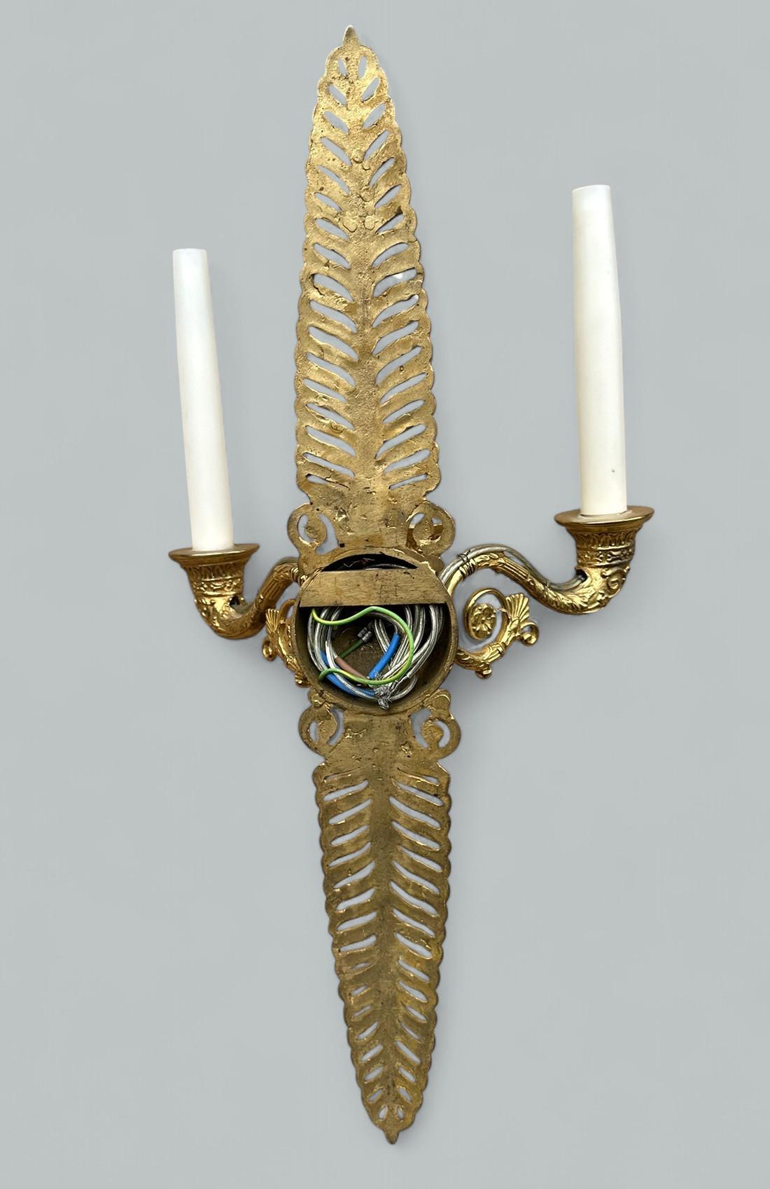 Antique Pair Ormolu Gilt Bronze Treble Light Wall Electric Sconces Appliques 19C For Sale 2