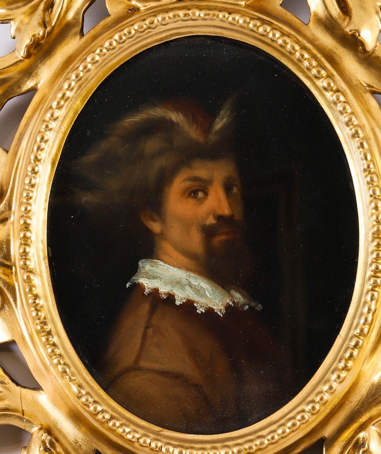 Antique Pair  Portraits Raphael &Andrea del Sarto Florentine Frames 19thCentury In Good Condition For Sale In London, GB