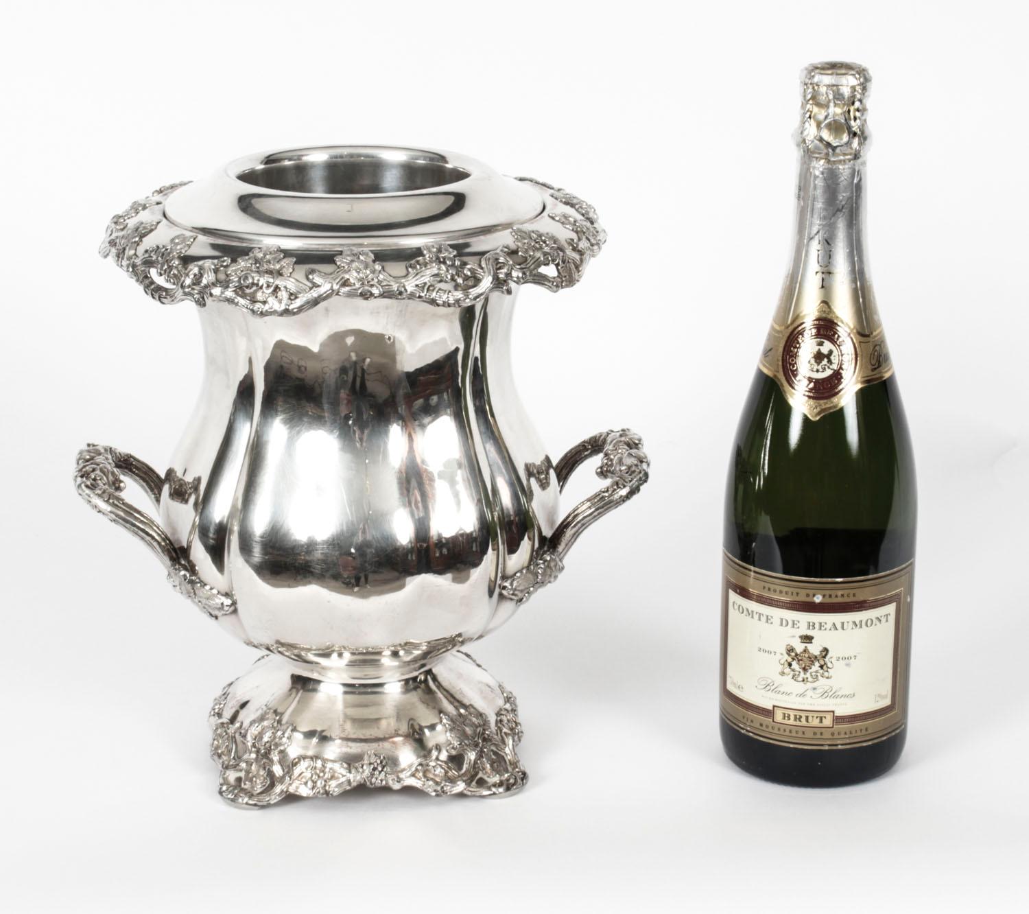 Ancienne paire de seaux à vin et champagne français à doublure 19ème siècle en vente 8