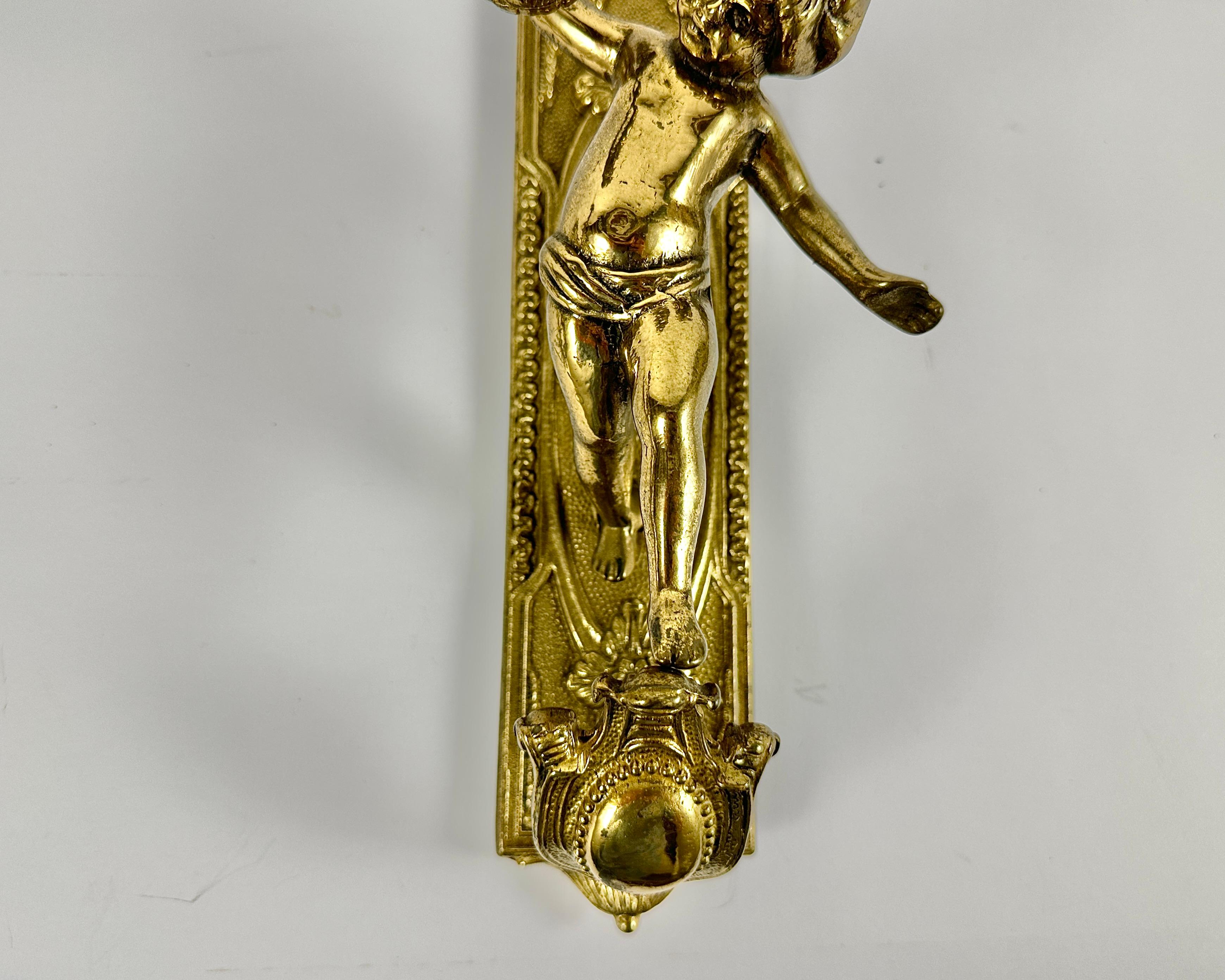 Antique Pair Sconces Louis XIV Style Gilded Bonze Cherub Angel, France, 1910 In Good Condition In Bastogne, BE