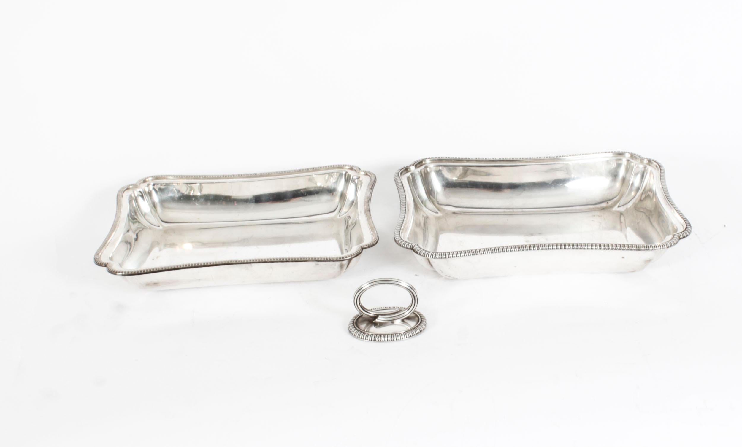 Antique Pair Silver Plated Entree Dishes Elkington, Dated 1888 19th Century For Sale 4