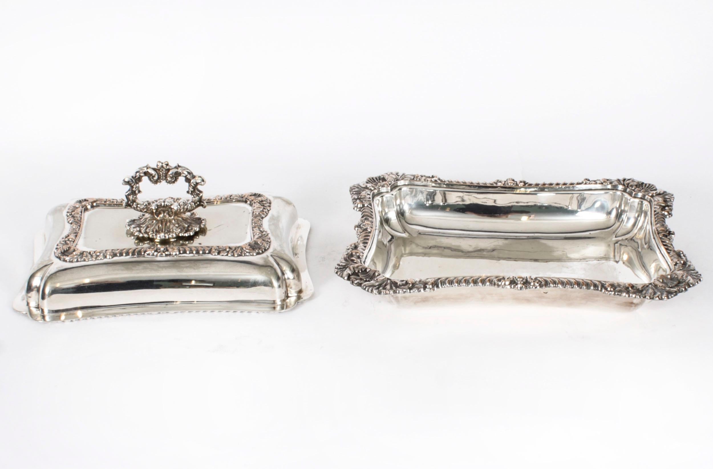 Antique Pair Silver Plated Entree Dishes Walker and Hall Circa 1860 For Sale 6