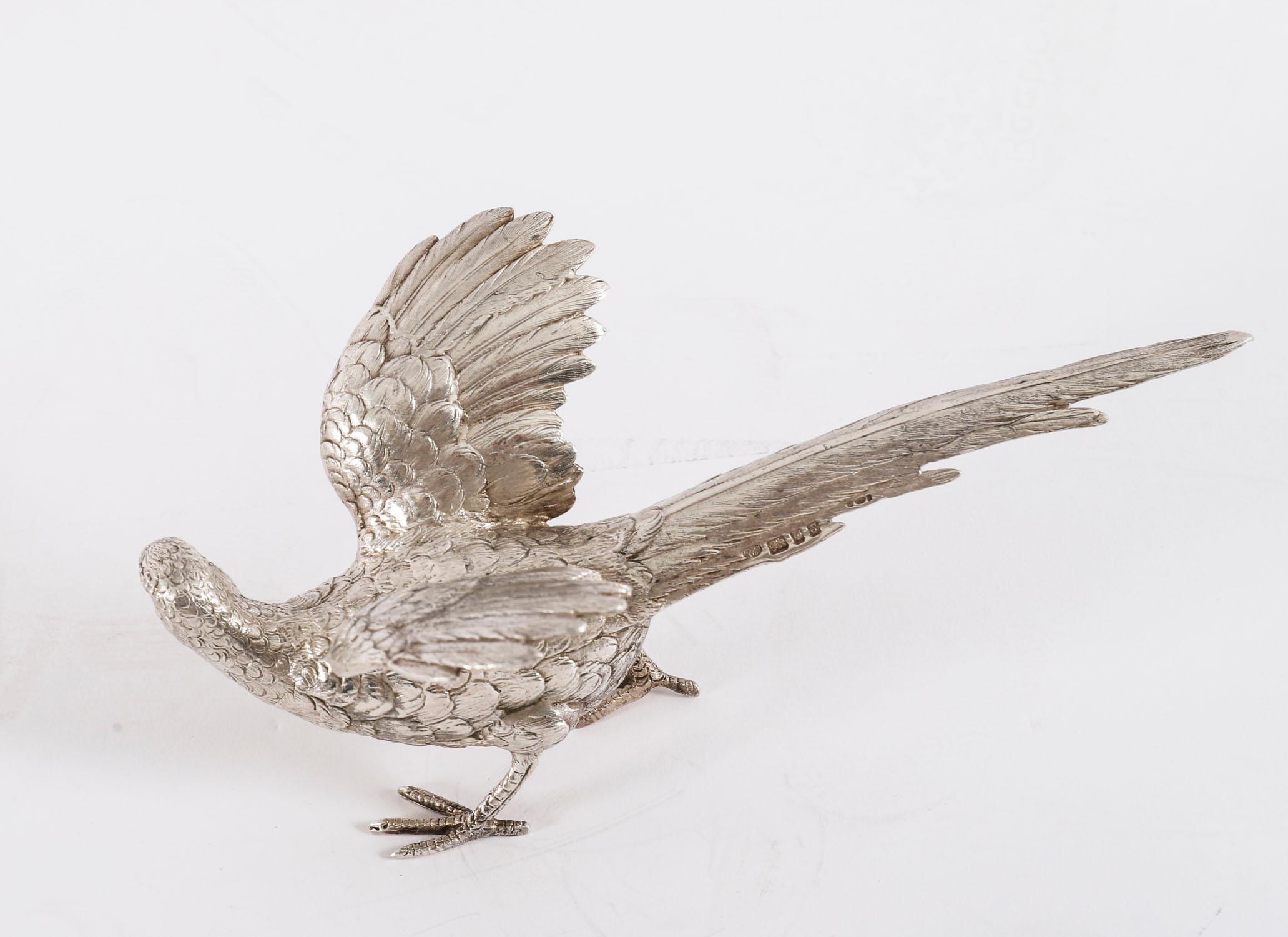 Antique Pair Sterling Silver Pheasants Edward Barnard & Sons London 19th Century For Sale 3