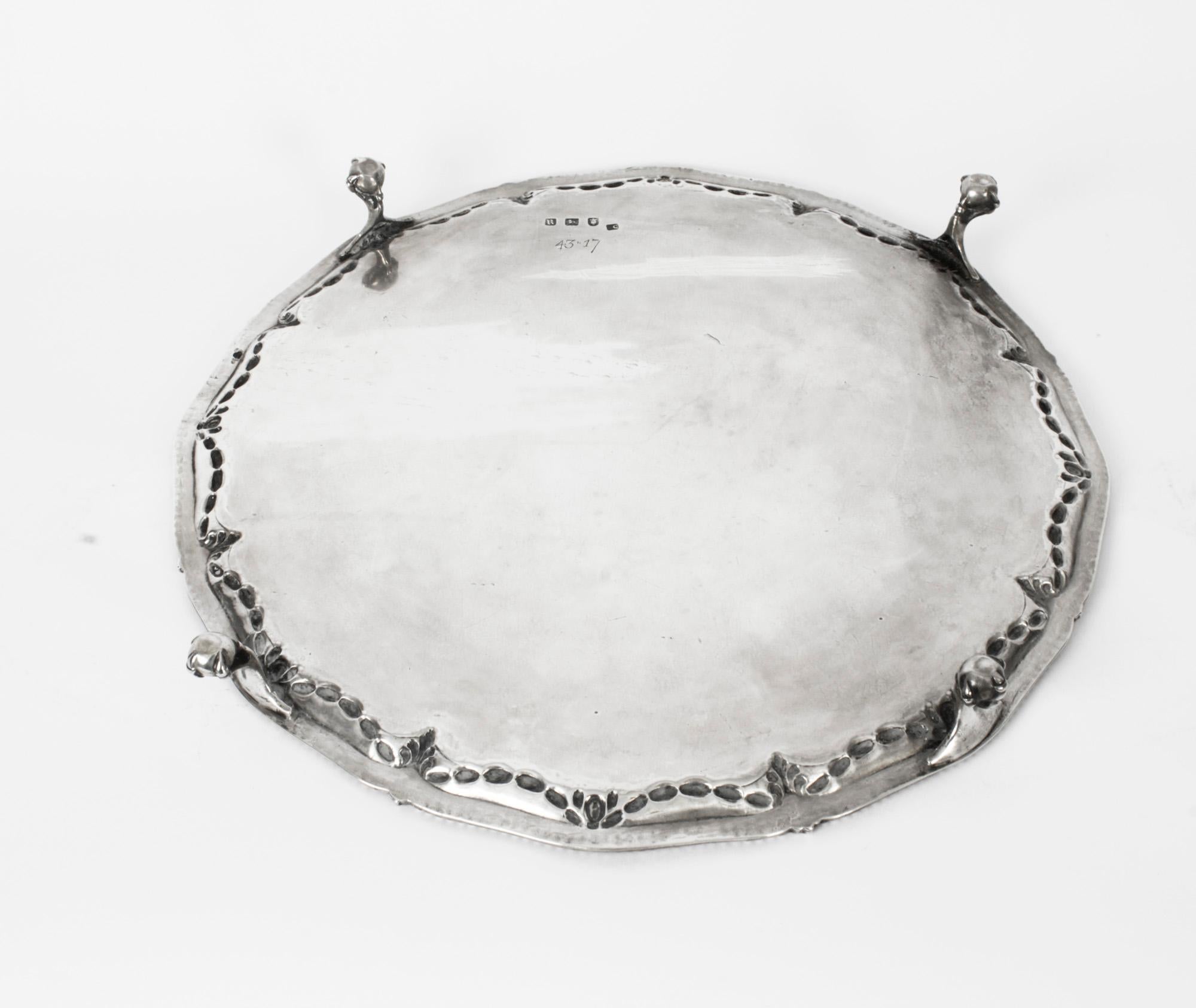 Paire de saucières anciennes en argent sterling par John Carter 1772, 18ème siècle en vente 11