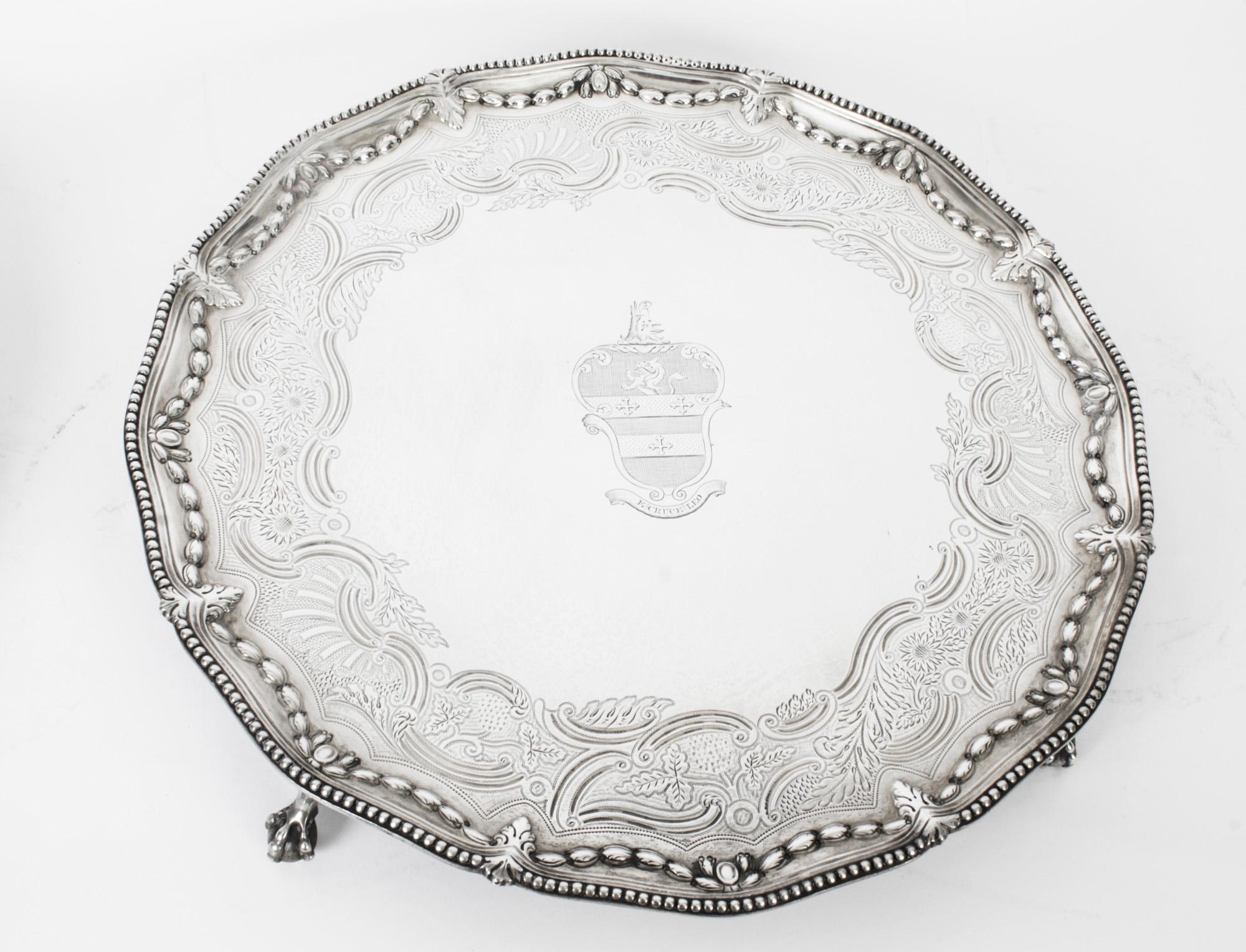Antique Pair Sterling Silver Salvers by John Carter 1772 18th C In Good Condition For Sale In London, GB