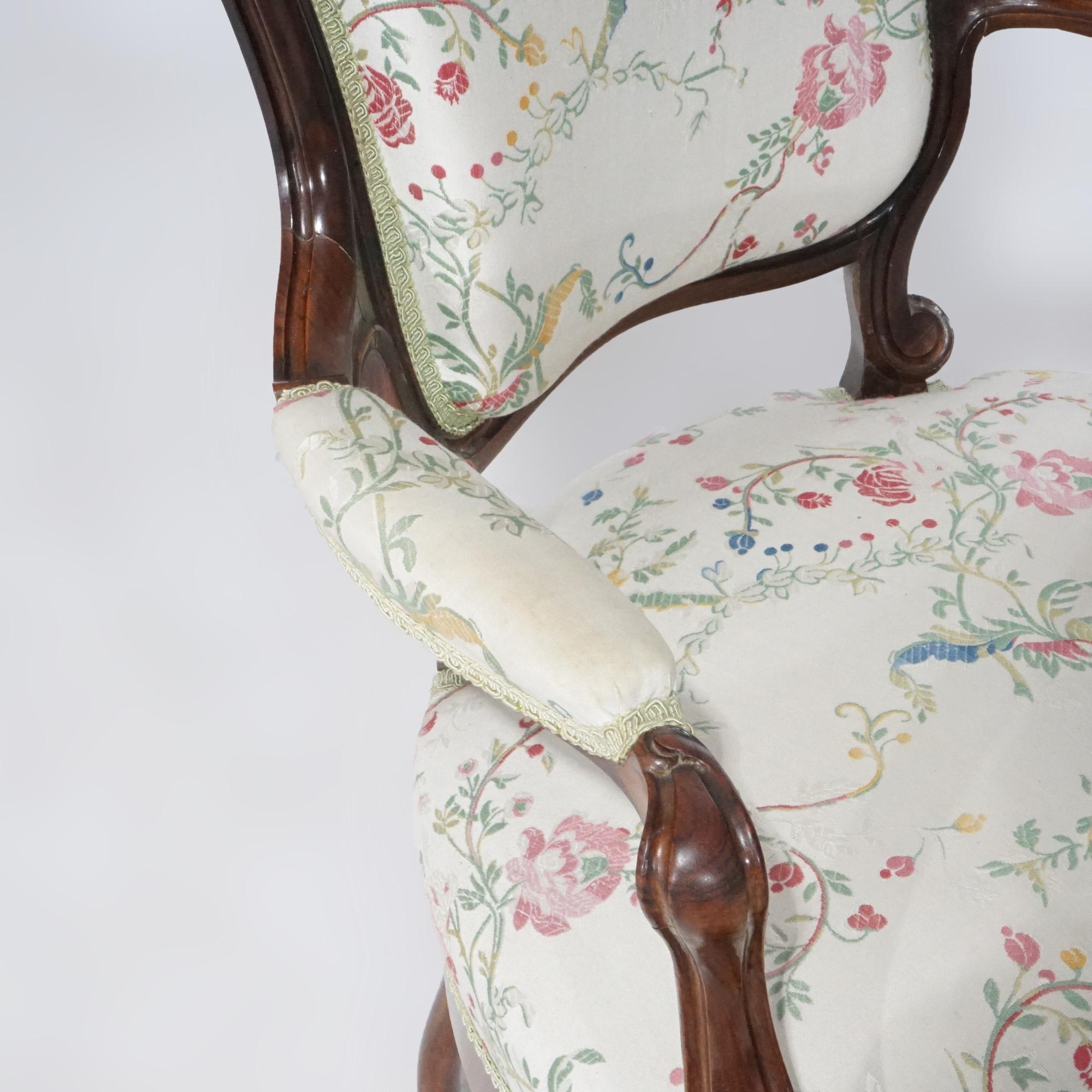 Ancienne paire de fauteuils de salon victoriens sculptés en bois de rose, vers 1890 en vente 3