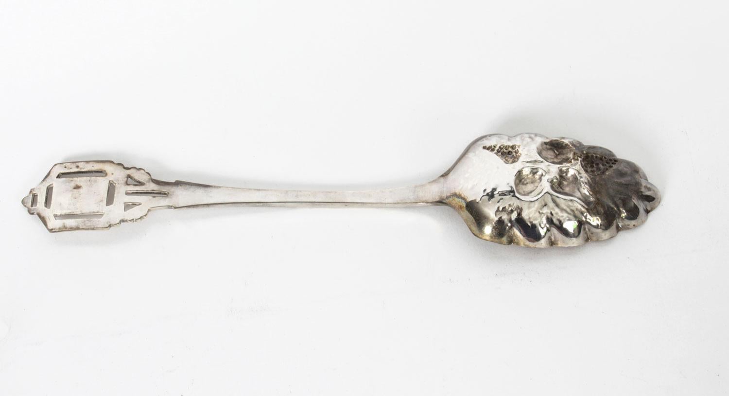English Antique Pair of Victorian Silver Plated & Gilt Berry Serving Spoons 19th Century