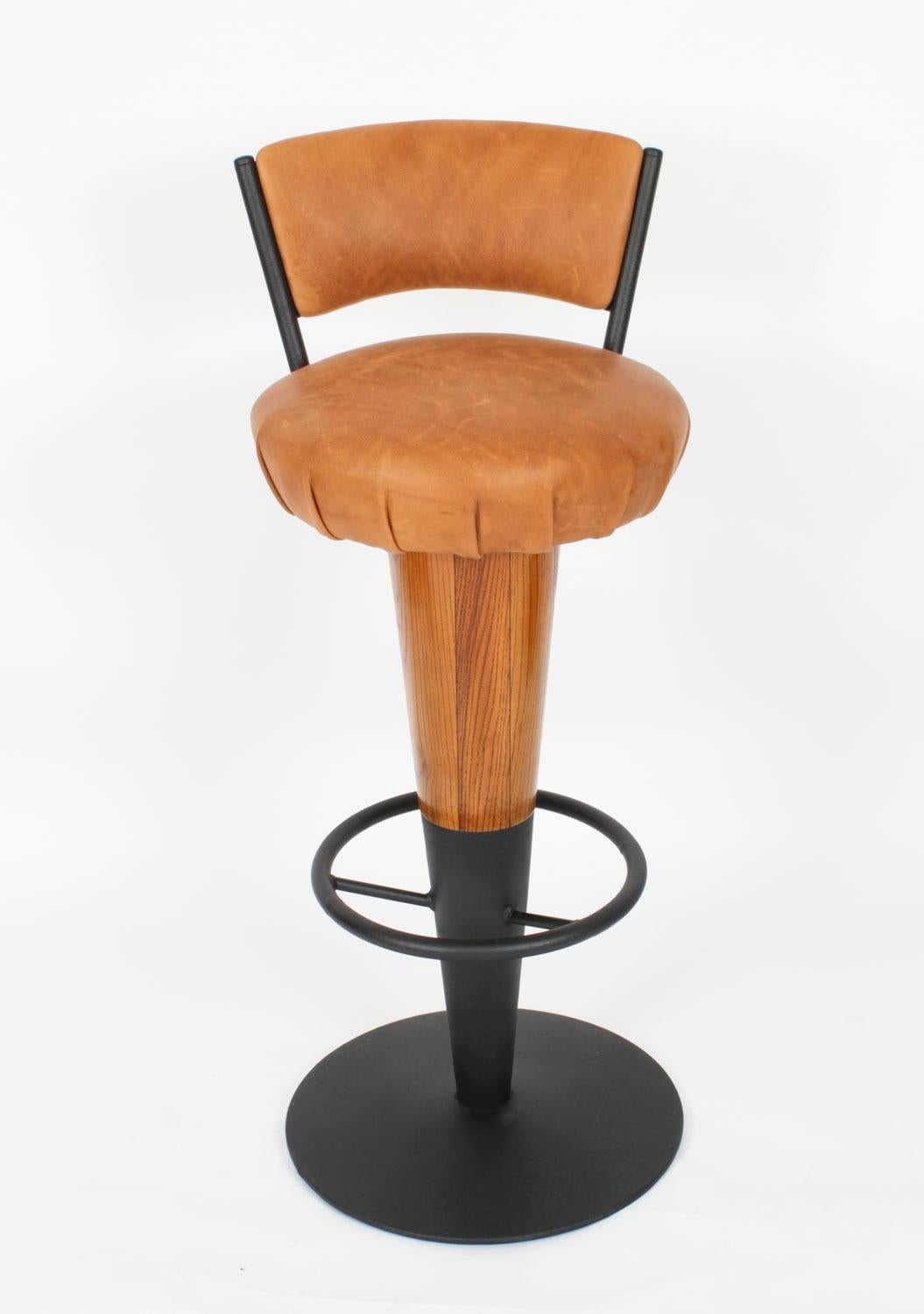 Antique Pair Walnut and Tan Leather Art Deco Bar Stools 20th Century For Sale 3