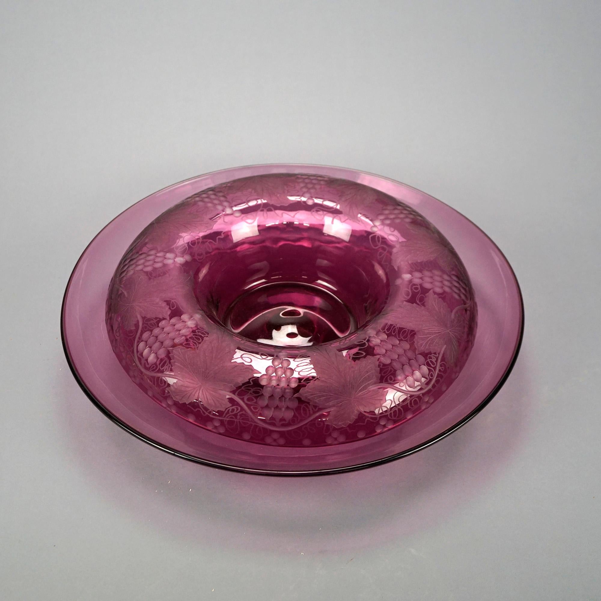 Antique Pairpoint Elegant Art Glass Grape & Leaf Center Bowl & Liner, Circa 1920 In Good Condition In Big Flats, NY