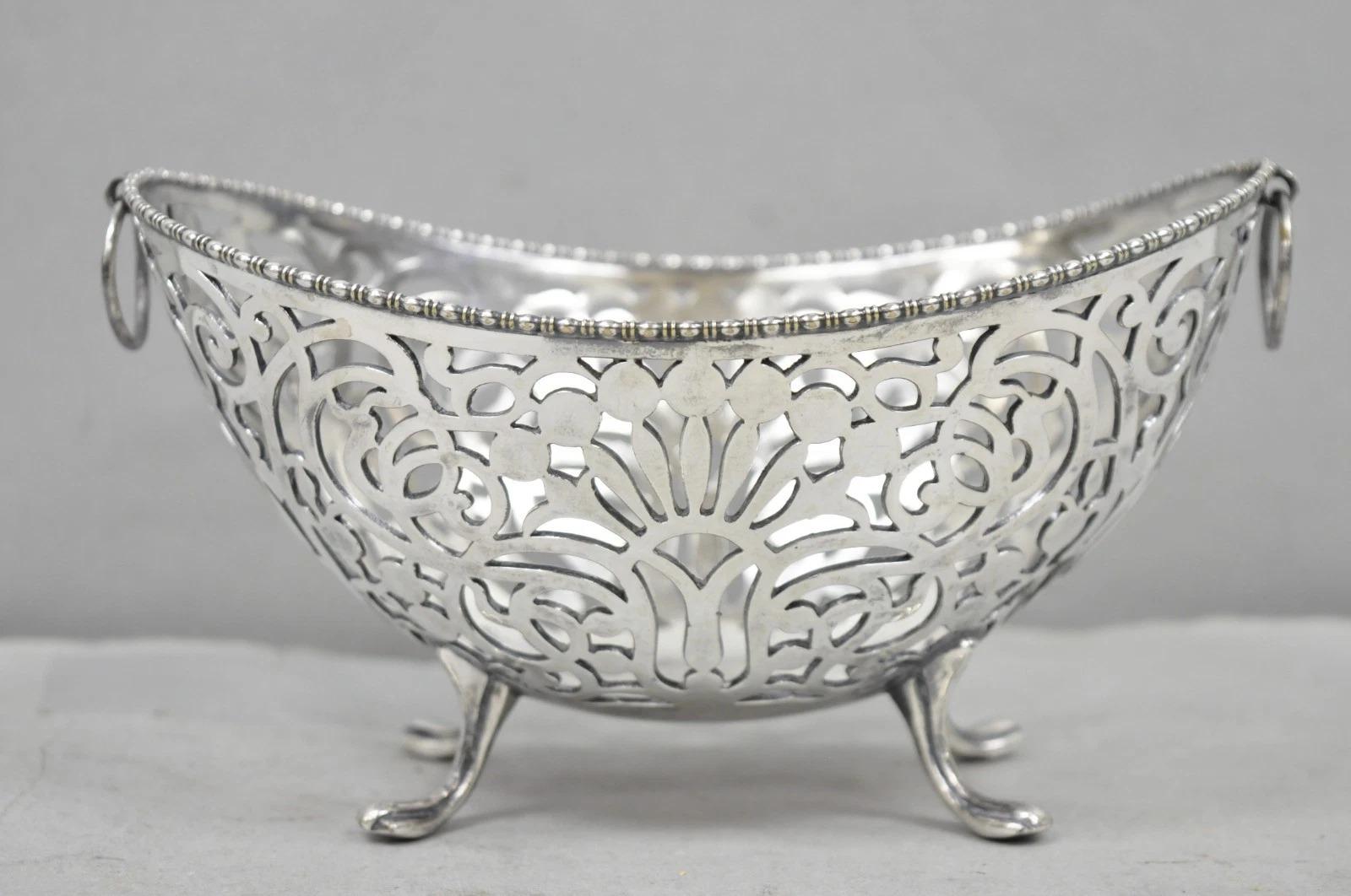 Antico Pairpoint Small Silver Plated Pierced Scrollwork Candy Dishl Bowl Basket in vendita 4