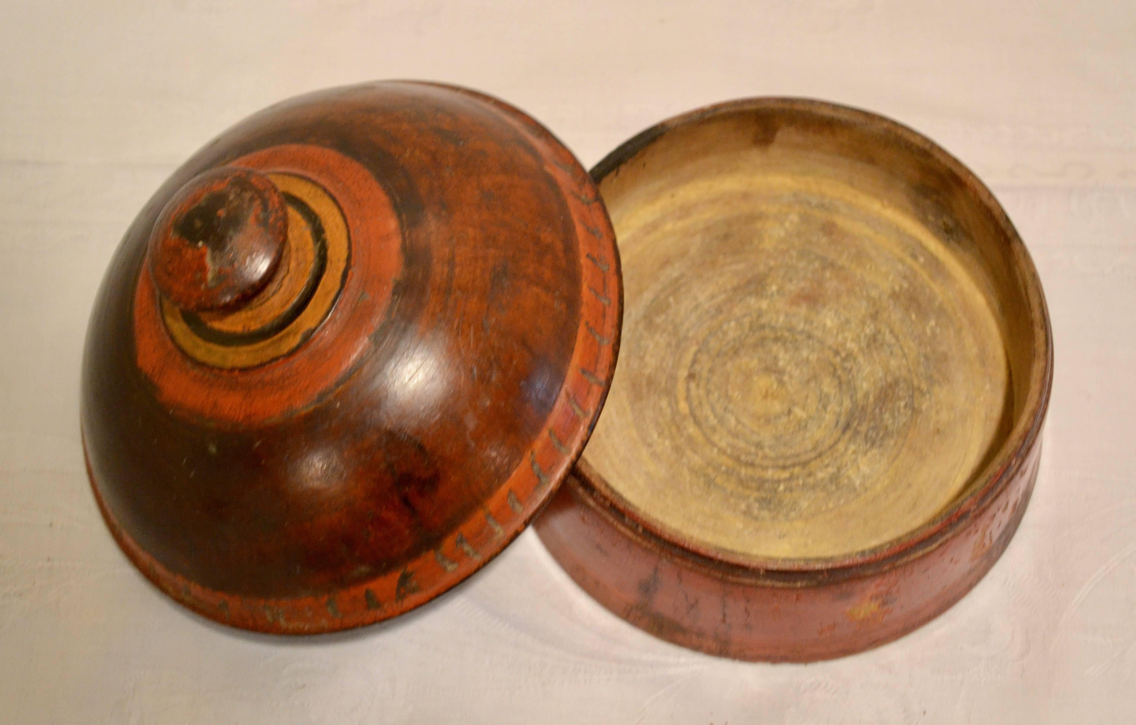 Antique Pakistani Tribal Spice Box In Good Condition In Baltimore, MD