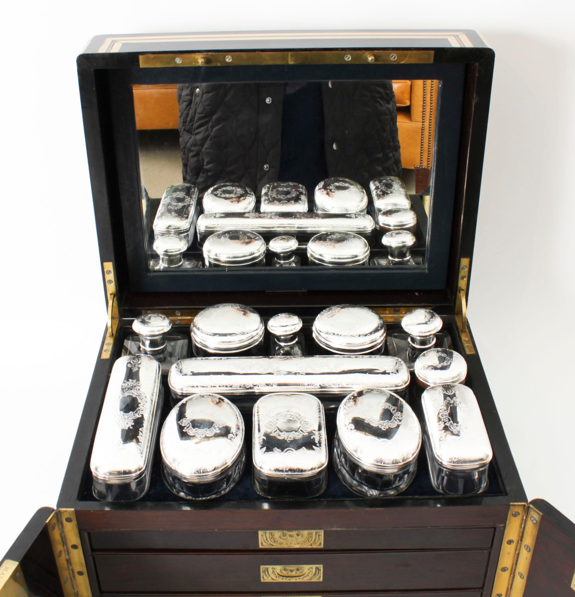 Antique Palais Royal French Casket Necessaire Vanity Chest by L. Dujat 19th C For Sale 7