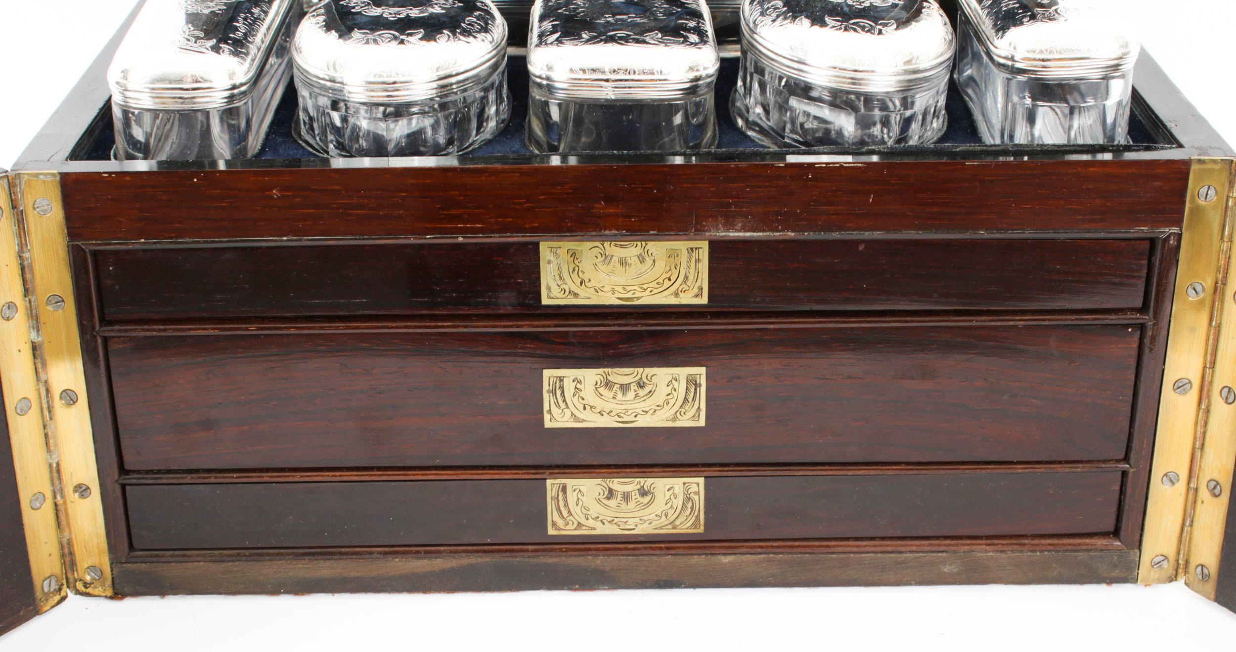 Antique Palais Royal French Casket Necessaire Vanity Chest by L. Dujat 19th C In Good Condition For Sale In London, GB