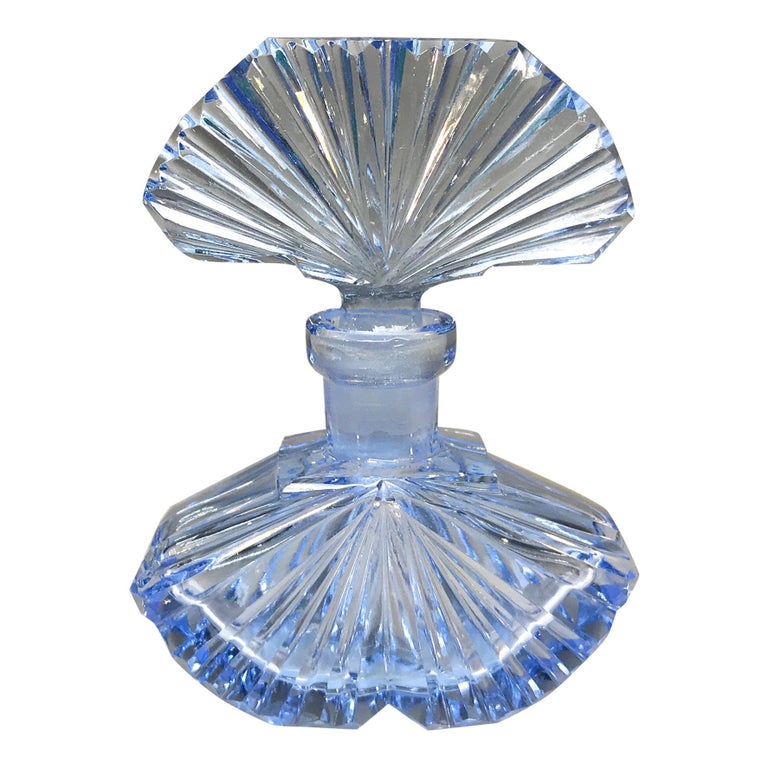 Flacon De Parfum Ancien En Cristalnull