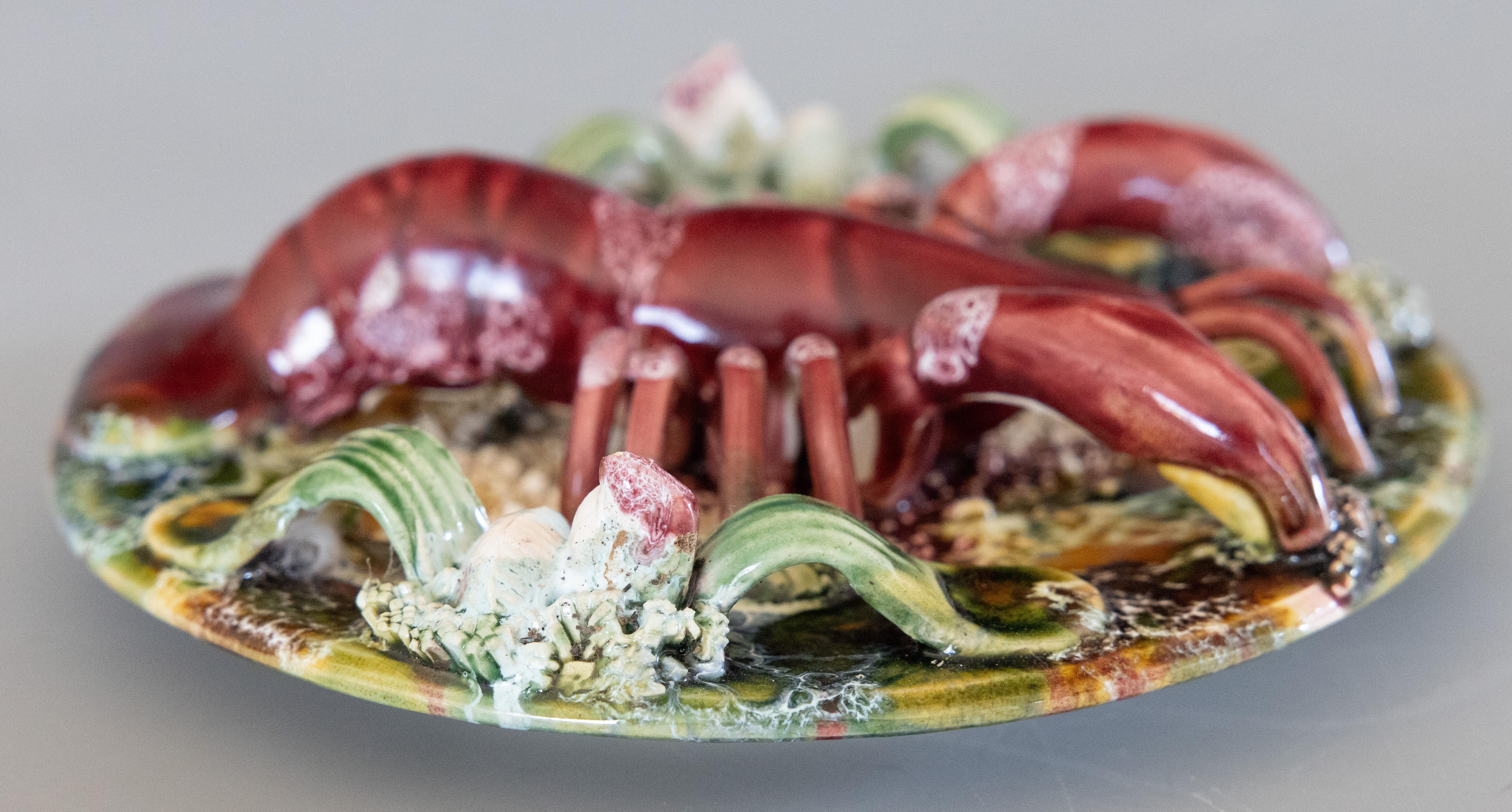 Antique Palissy Majolica Lobster Plate In Good Condition For Sale In Pearland, TX