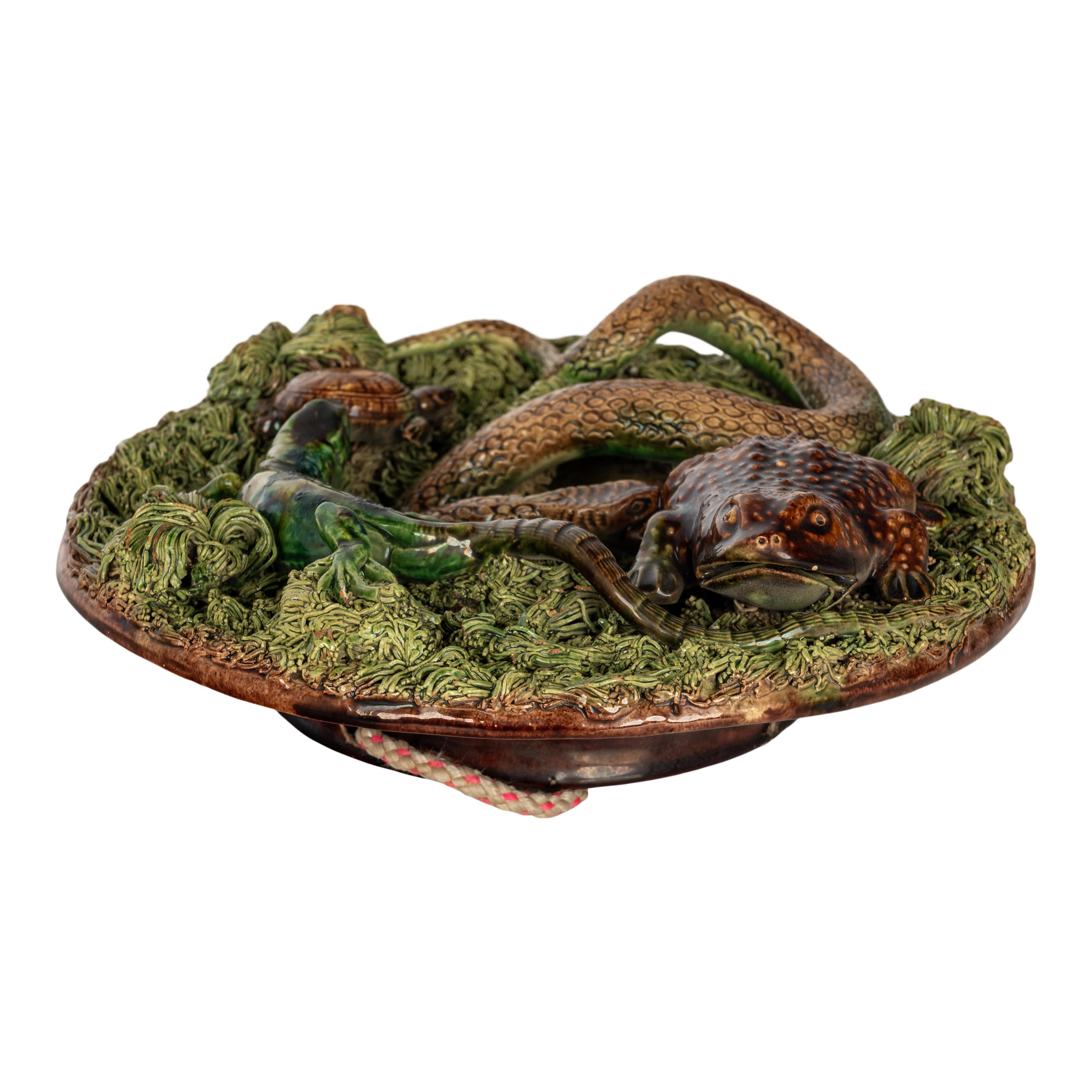 Late 19th Century Antique Palissy Ware Portuguese Mafra Majolica Pottery Plate Lizard Snake 1880