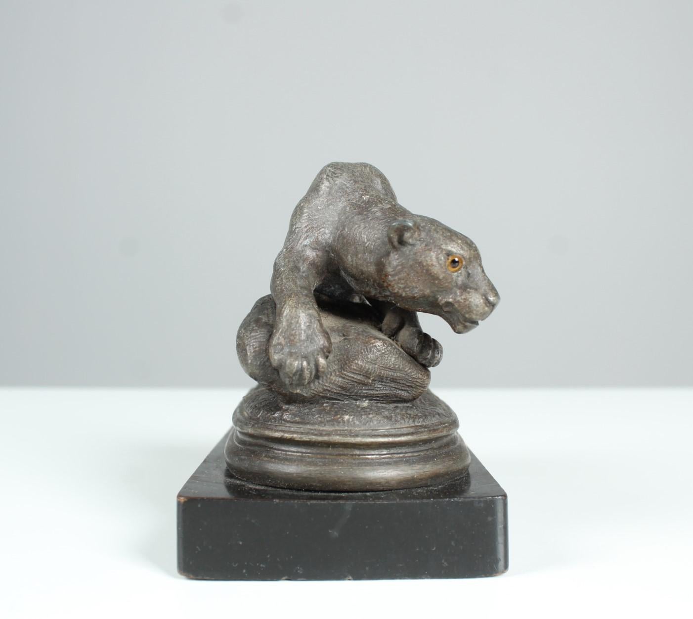 Antique Panther Sculpture, Zinc Casting, Panther on the Prowl, Around 1880 For Sale 1