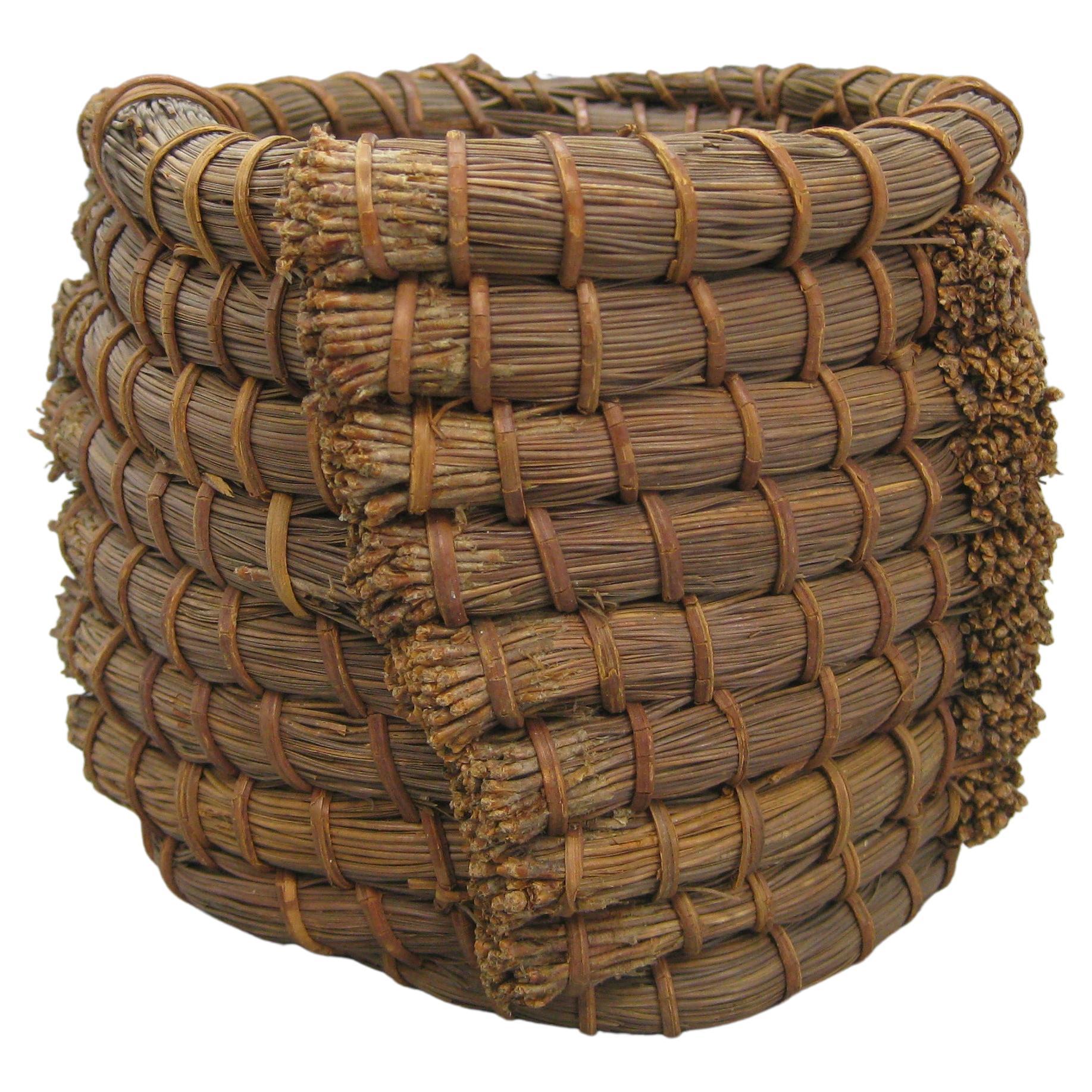 Antique Papago Native American Indian Coiled Pine Needle Basket For Sale