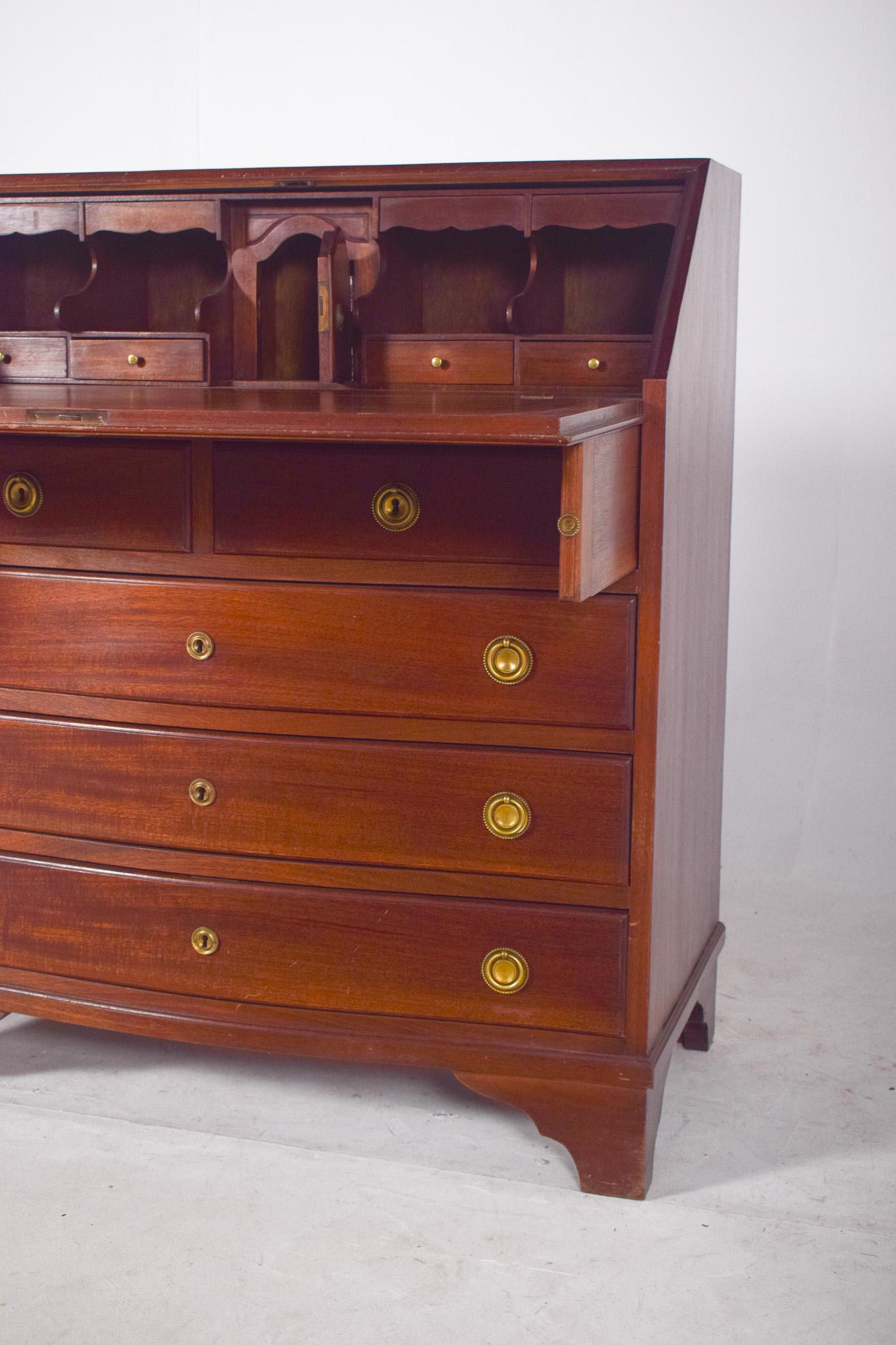 Commode en papier ancienne en acajou en vente 4