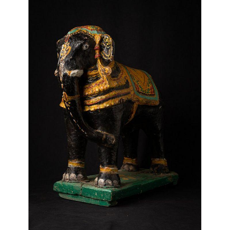 Antique Papier Mâché Elephant from India from India In Good Condition For Sale In DEVENTER, NL