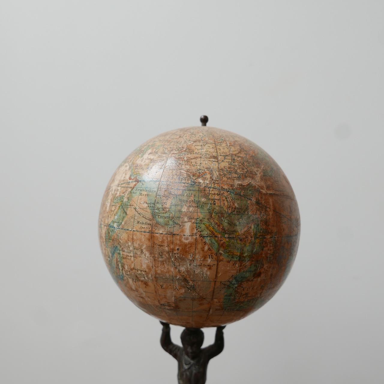 Antique Papier-Mache German World Globe by Ludwig Julius Heymann In Good Condition In London, GB