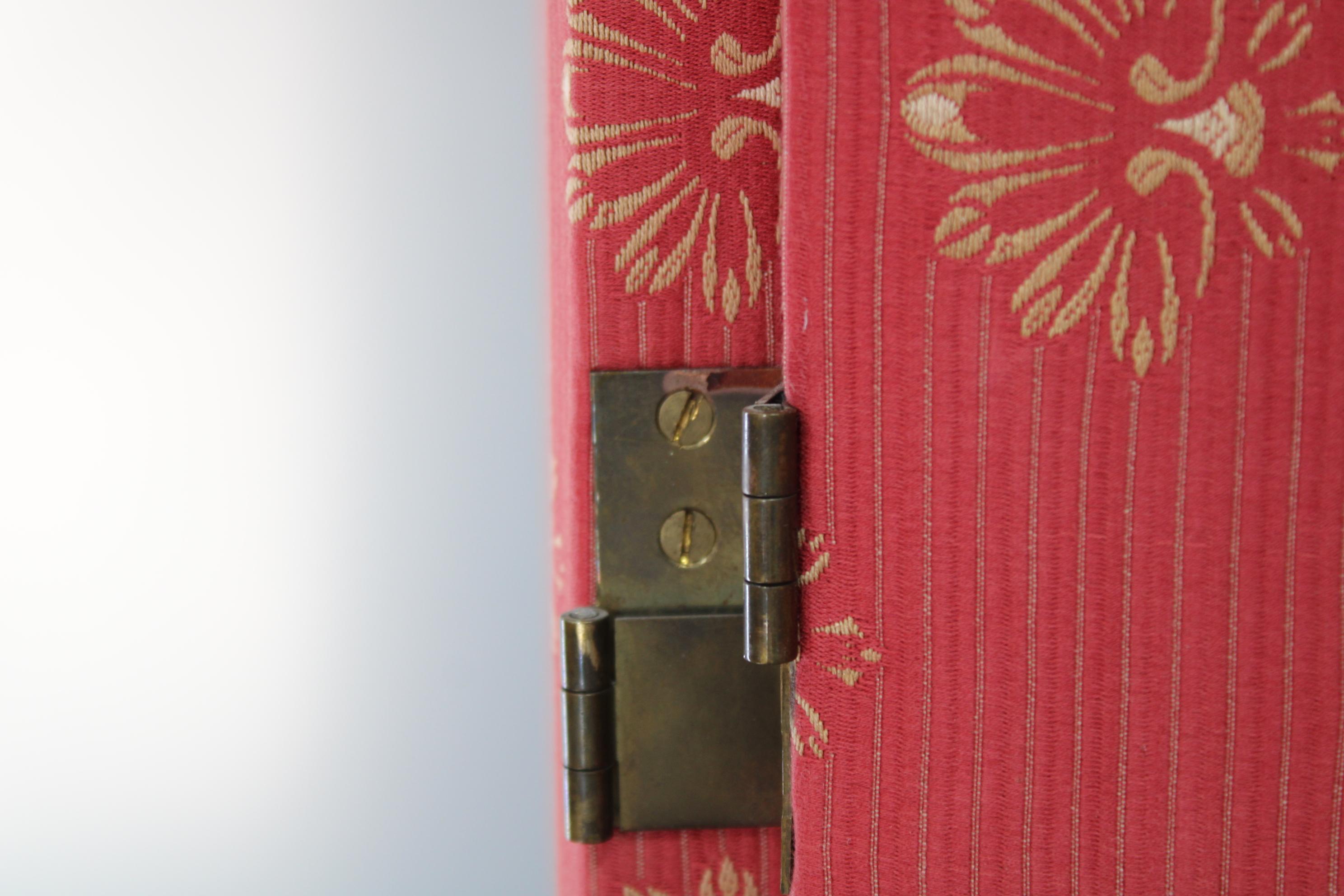 Antique Paravan with Fabric, Czechoslovakia For Sale 4