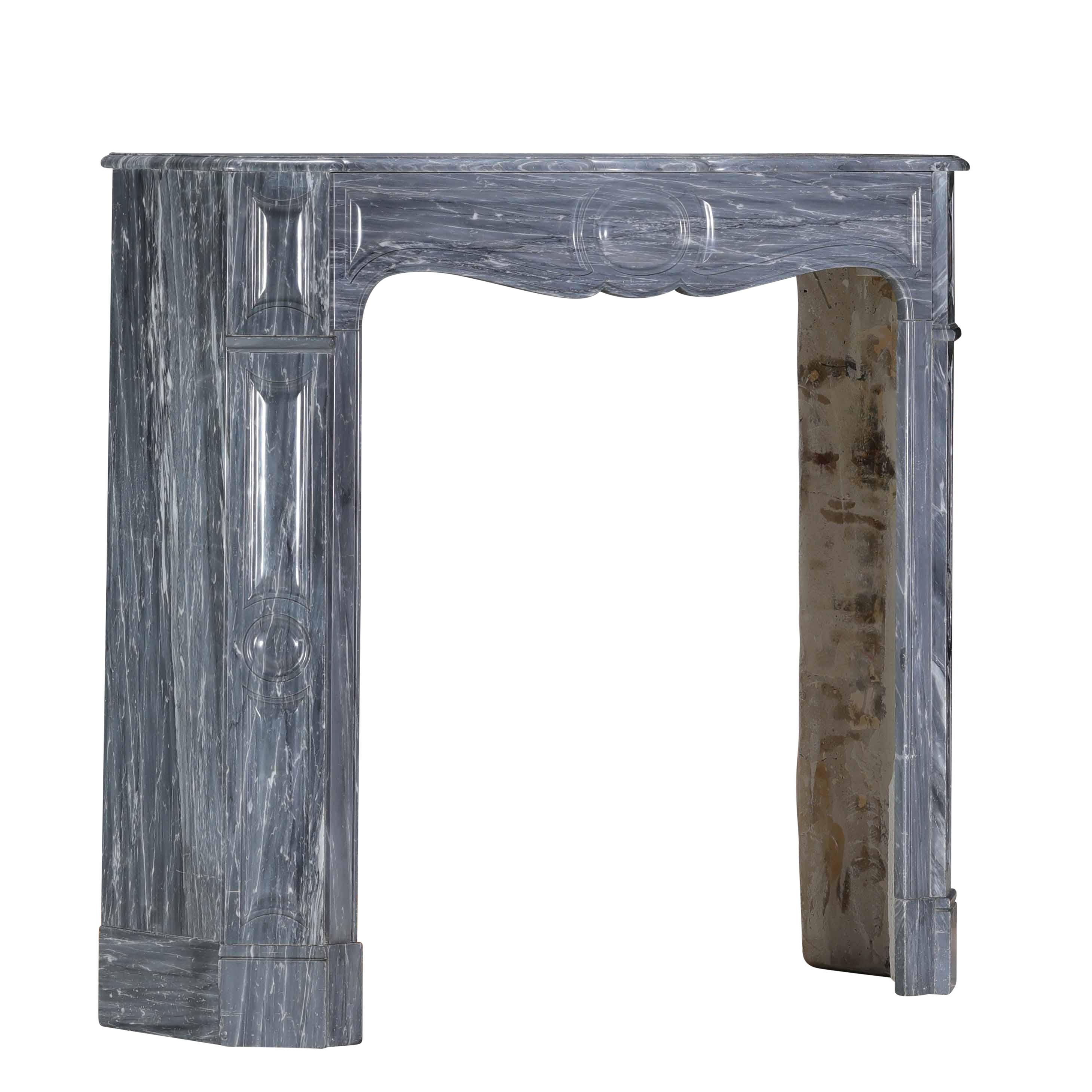 Chimenea Pompadour Parisina Antigua De Mármol Bleu Fleuri - Bardiglio Forito en venta 8