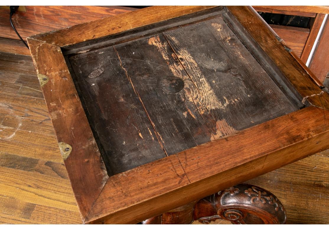 Legno Tavolo da centro antico con piano in parquet da restaurare in vendita