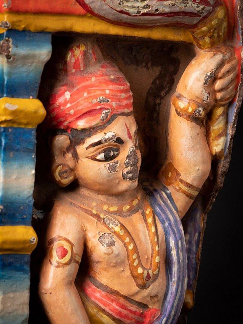 Antiker Teil eines alten indischen Tempels aus Indien (Holz) im Angebot