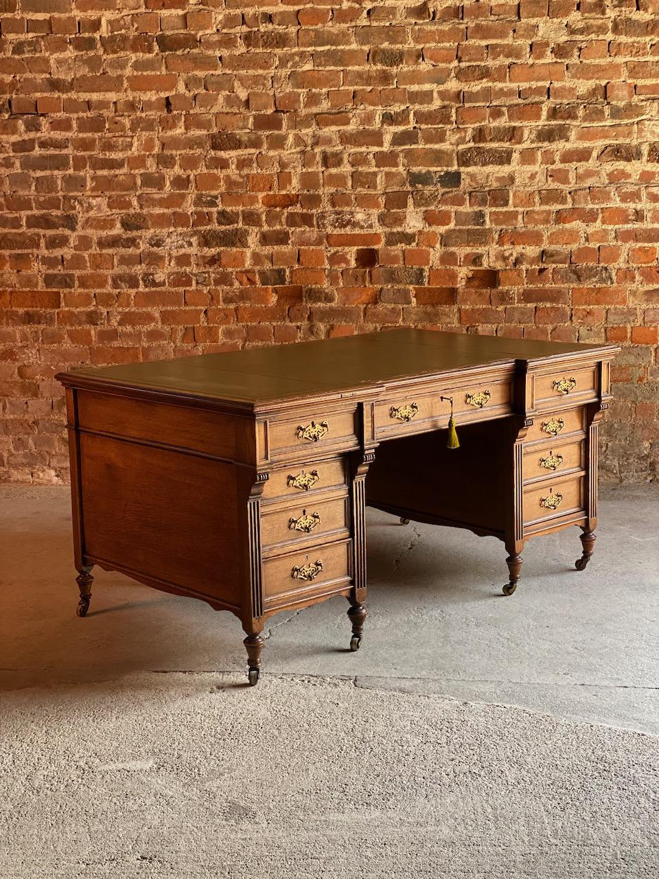 Antique Partners Desk Oak 19th Century Victorian, circa 1850 3