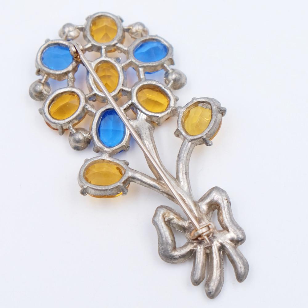 Antique Paste Flower Brooch 1930s In Excellent Condition For Sale In Austin, TX
