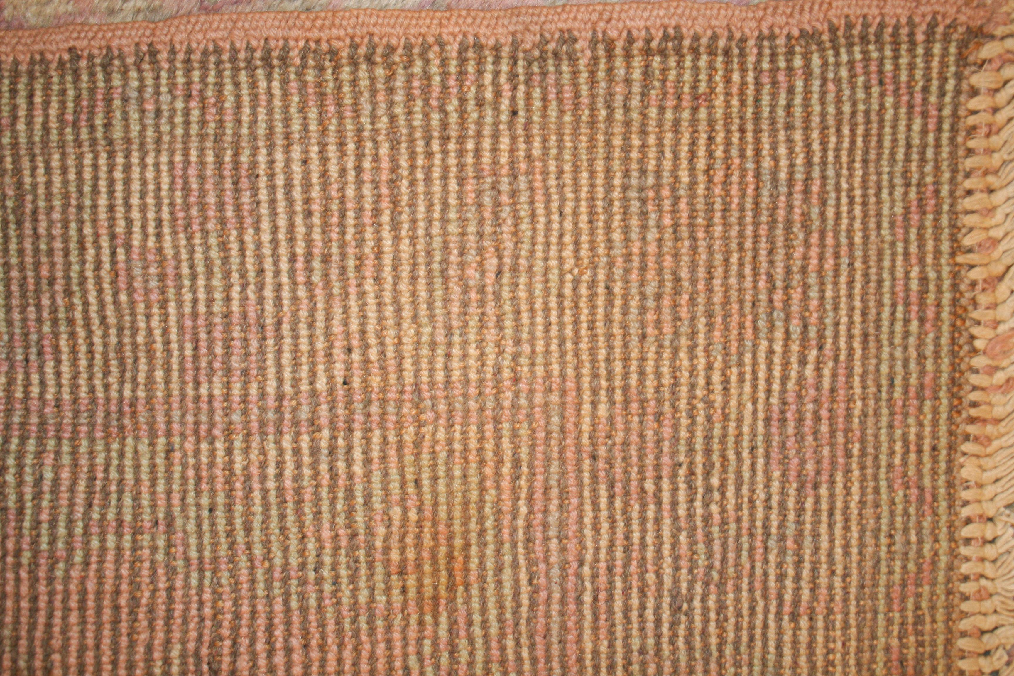 XX secolo Tappeto antico Oushak Scatter turco dai colori pastello in vendita