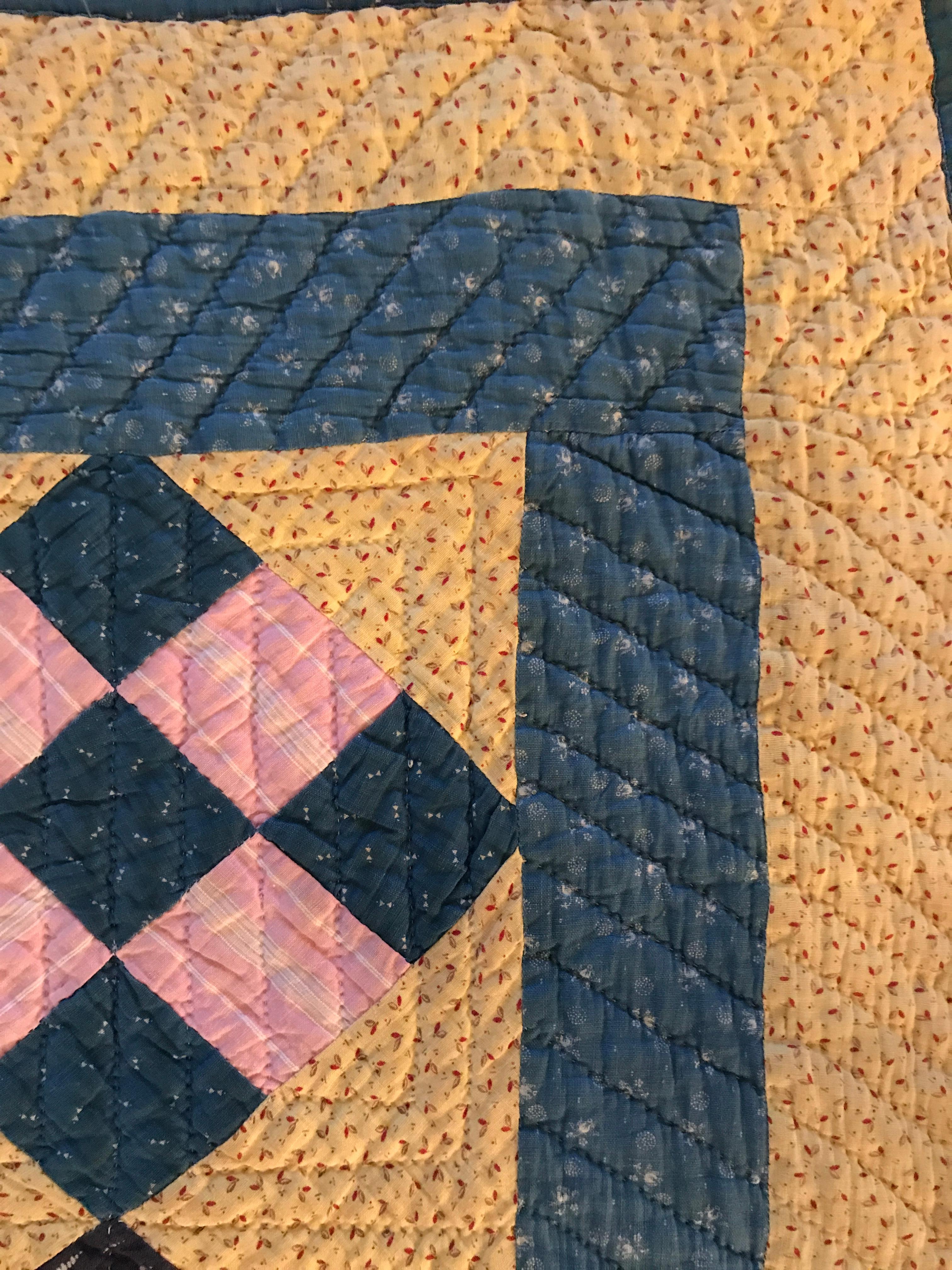 Antiker Patchwork-Quilt (Abgesteppt)