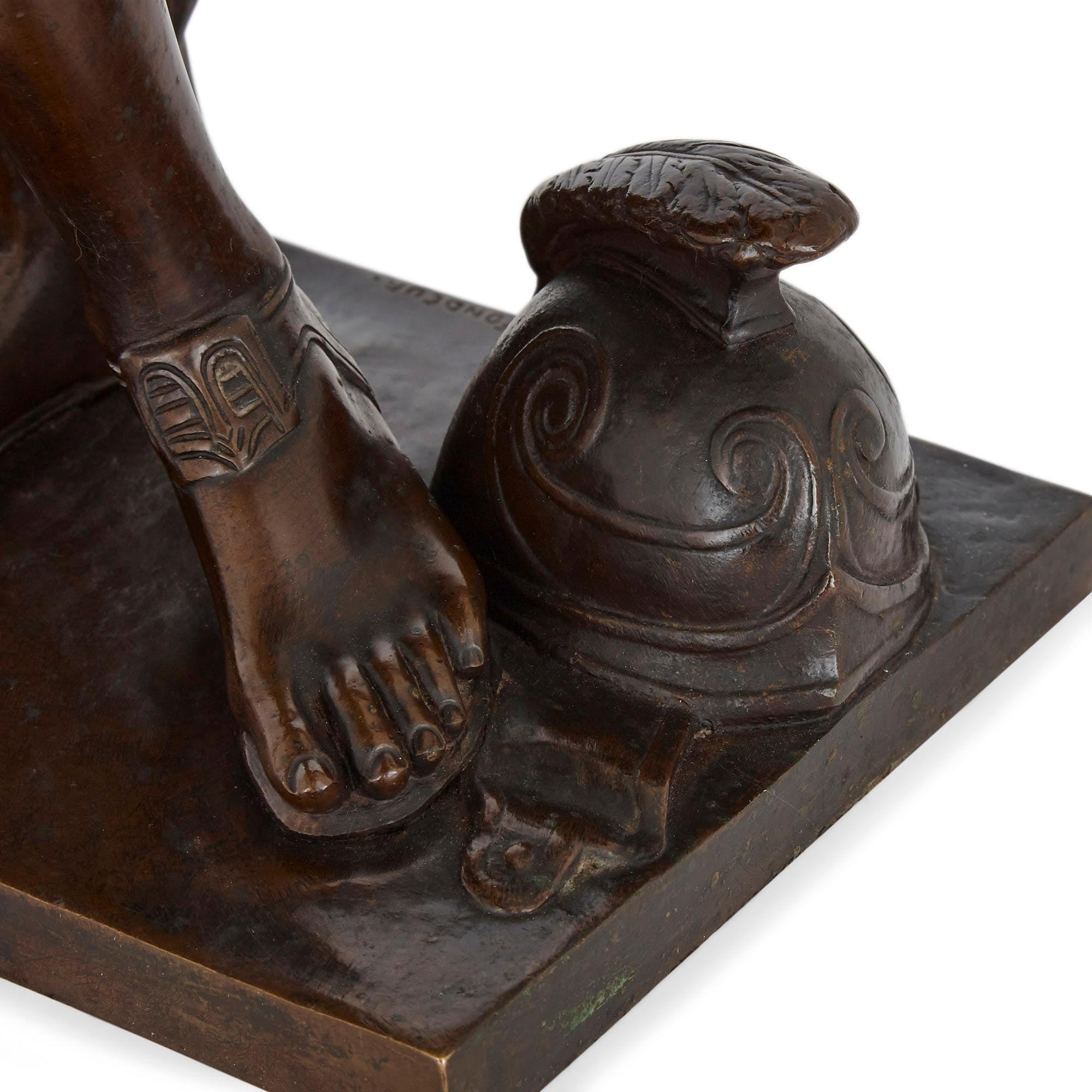 Sculpture ancienne en bronze patiné de Minerve par Ferdinand Barbedienne Bon état - En vente à London, GB