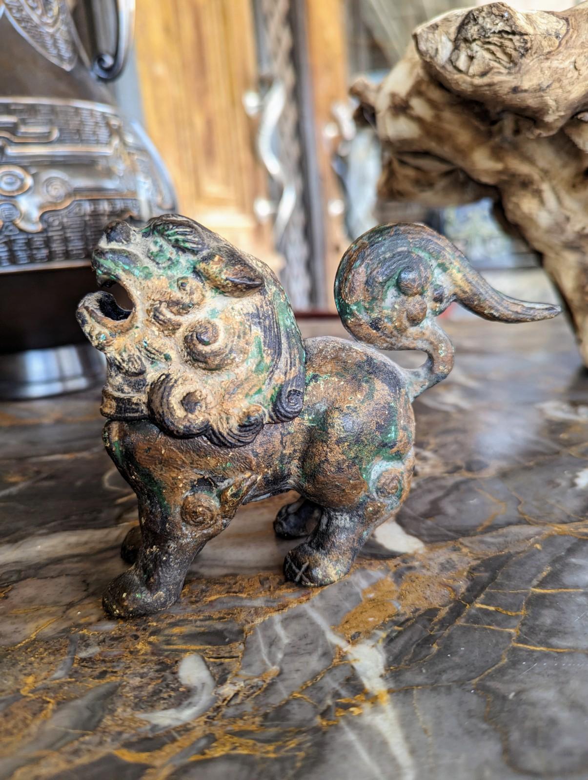 Antique Patinated Iron Foo Dog Incense Burner In Distressed Condition In Greer, SC