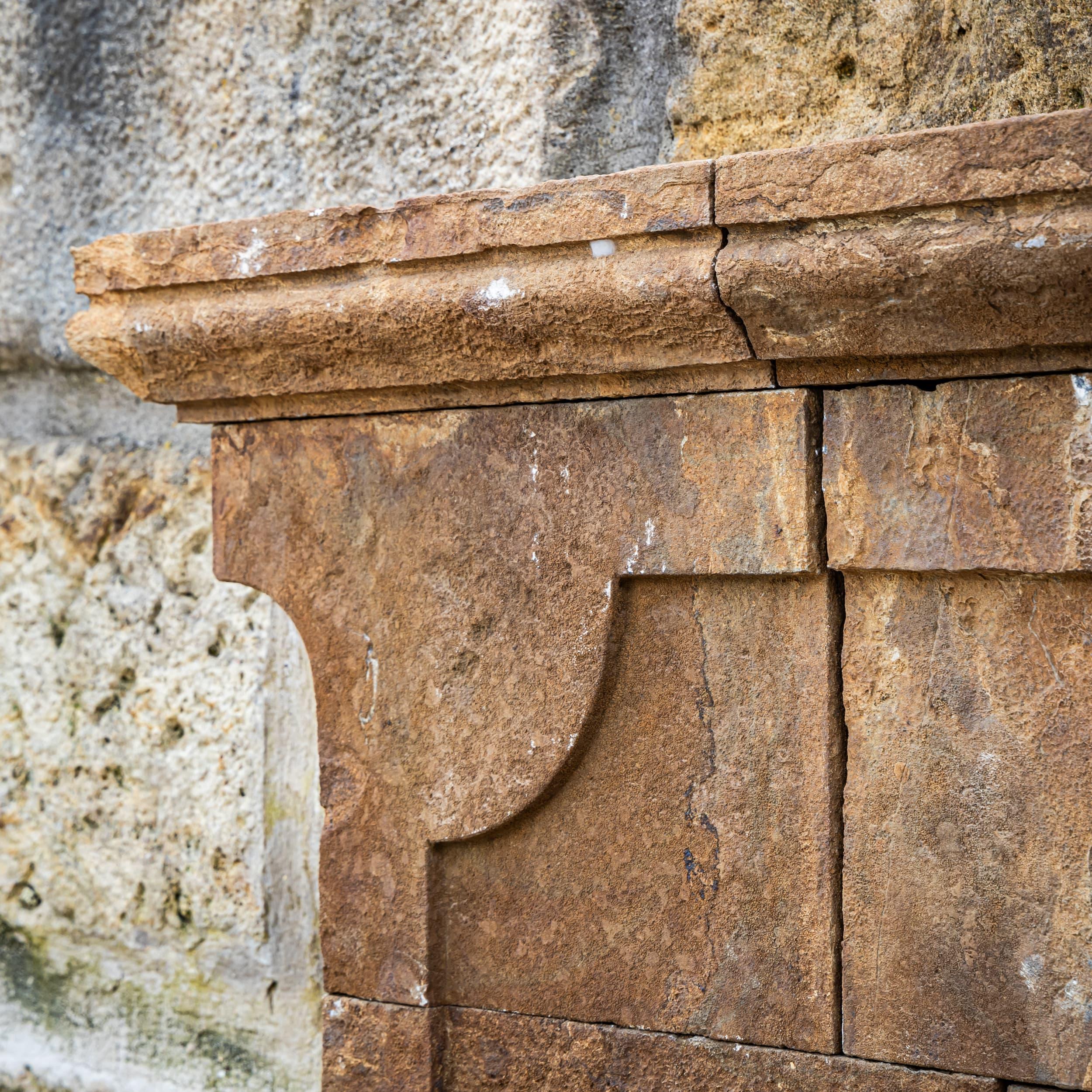 Antique-patinated Wall fountain, 21st Century In Good Condition For Sale In Greding, DE