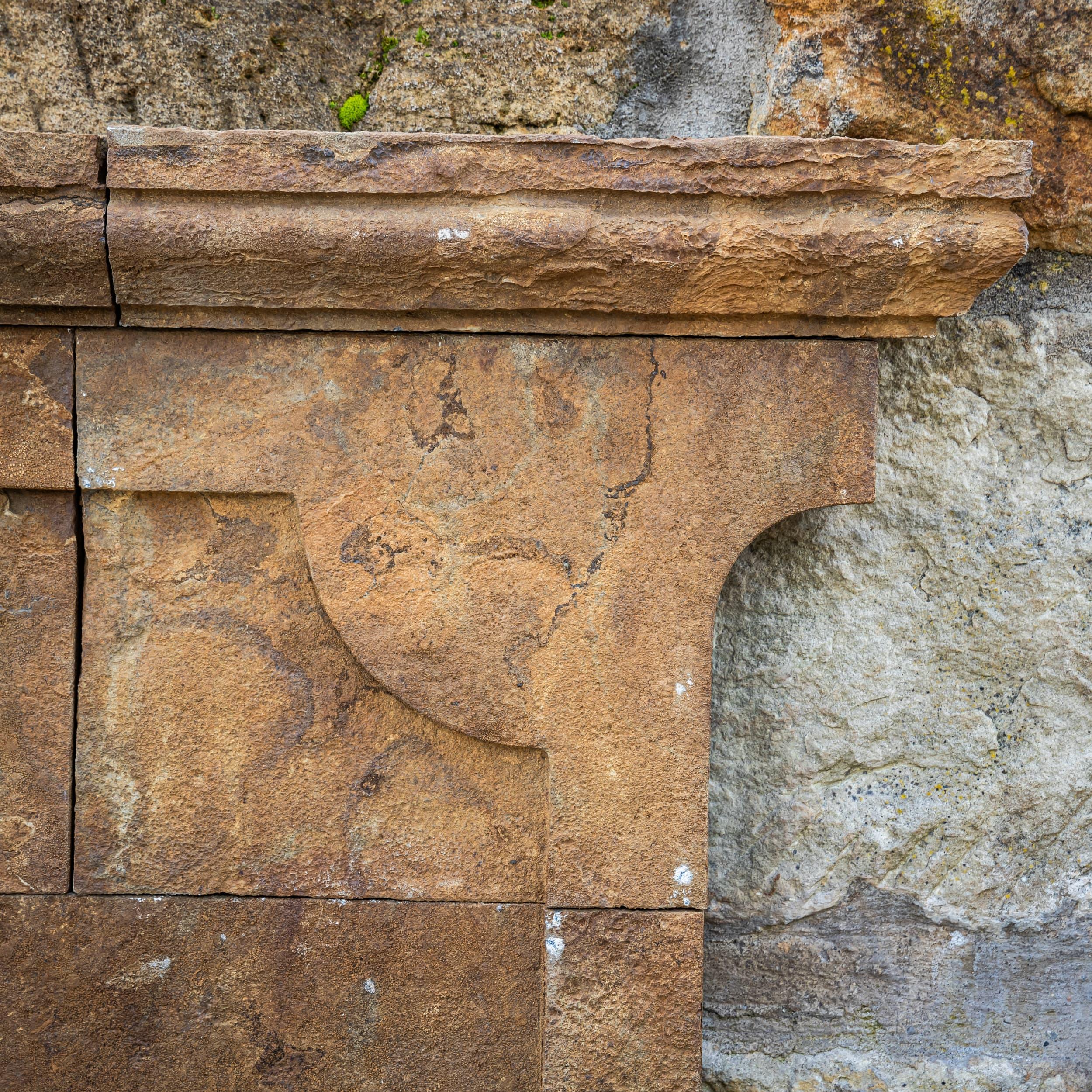 Contemporary Antique-patinated Wall fountain, 21st Century For Sale