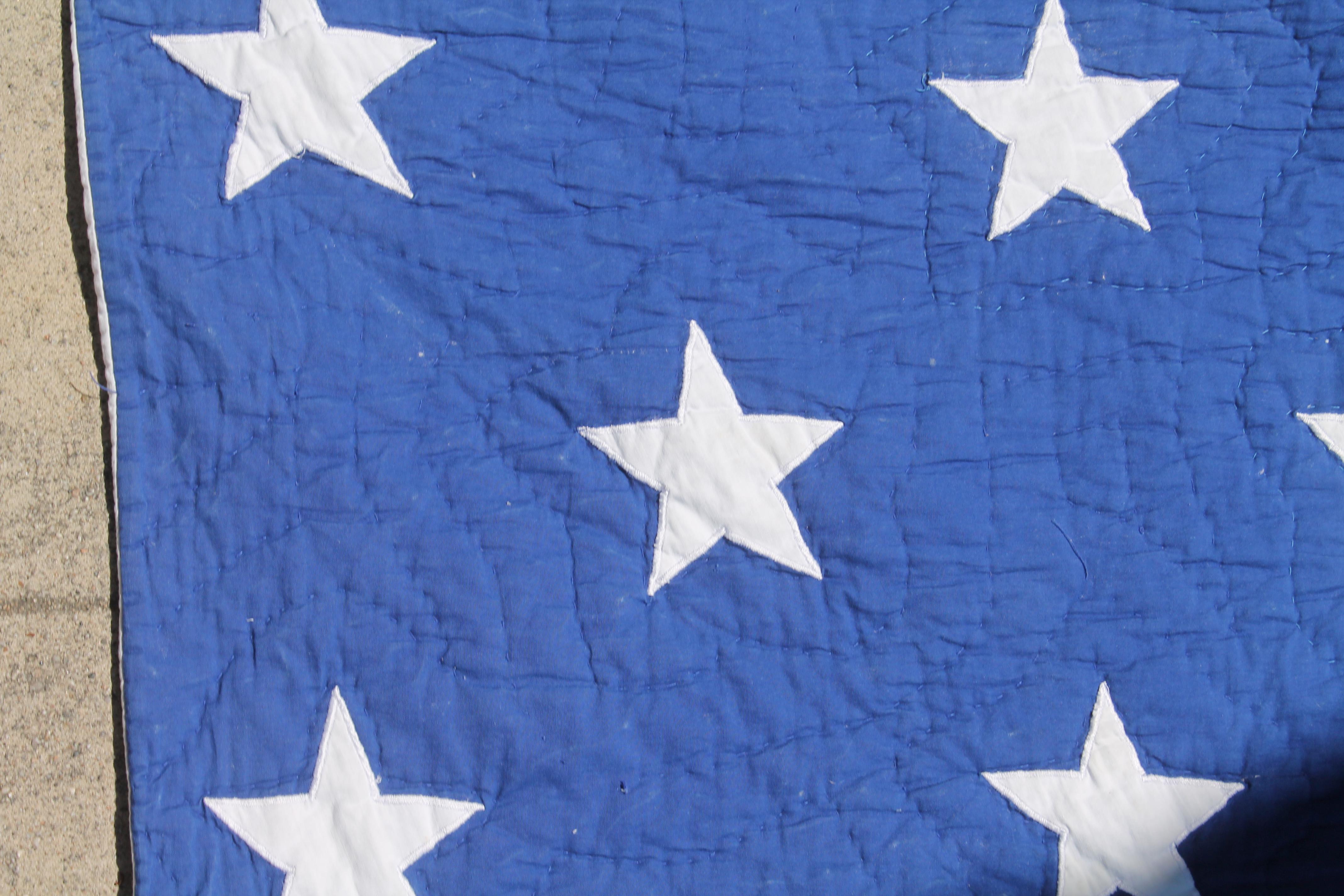 Adirondack Antique Patriotic Flag Quilt with 18 Stars Appliqued