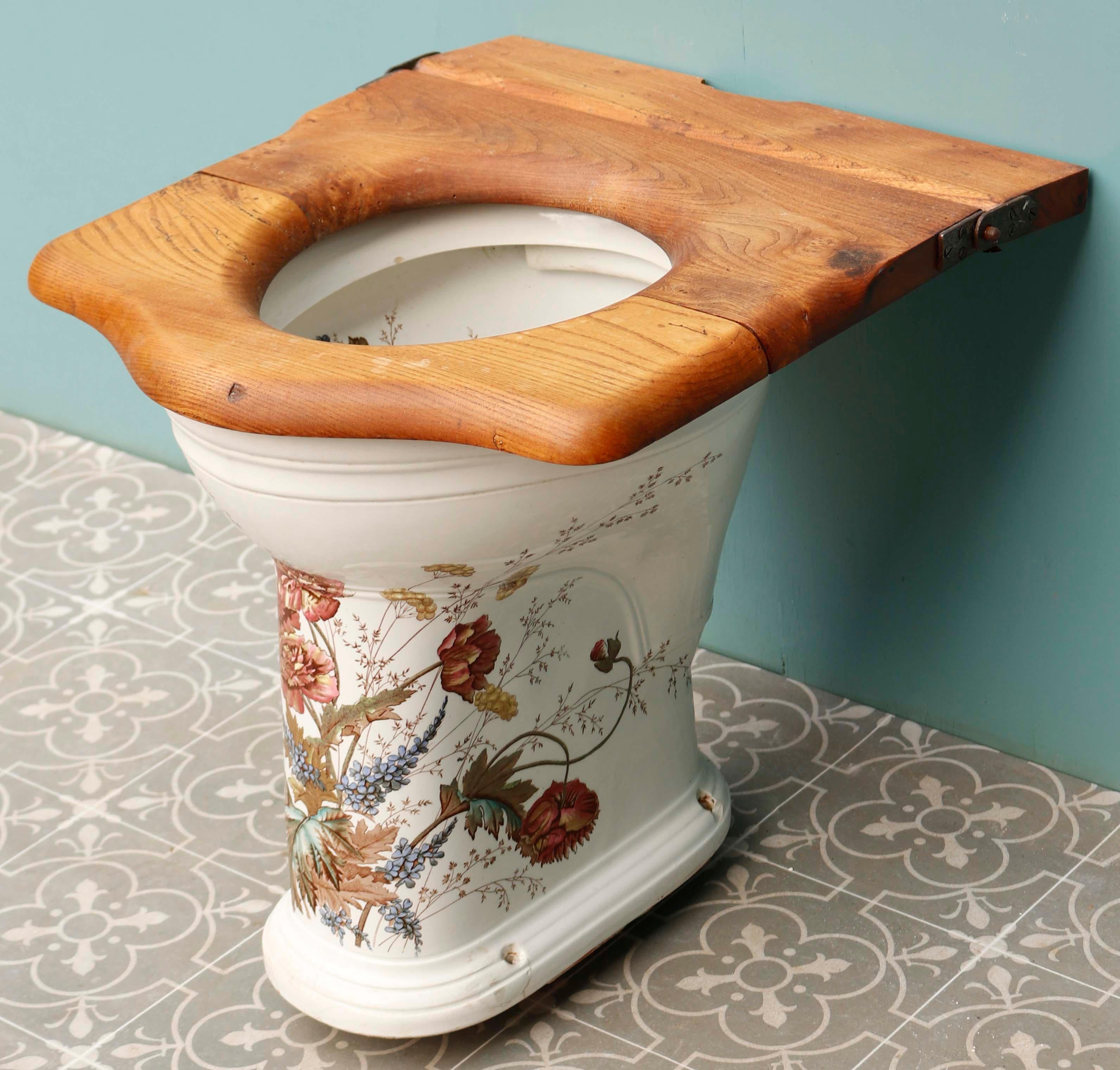 Antique Patterned Oeneas Toilet Pan 4