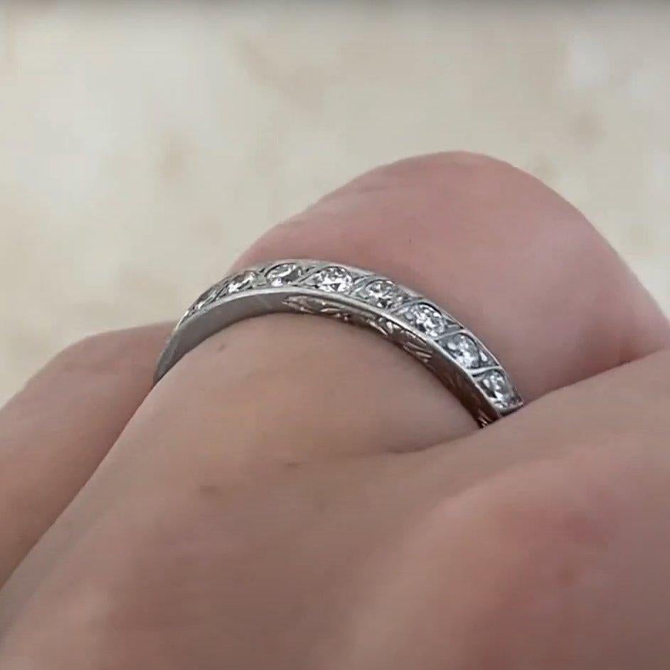 Bandeau antique en diamant pavé (environ 0,60 carats), platine, vers 1925 Excellent état - En vente à New York, NY