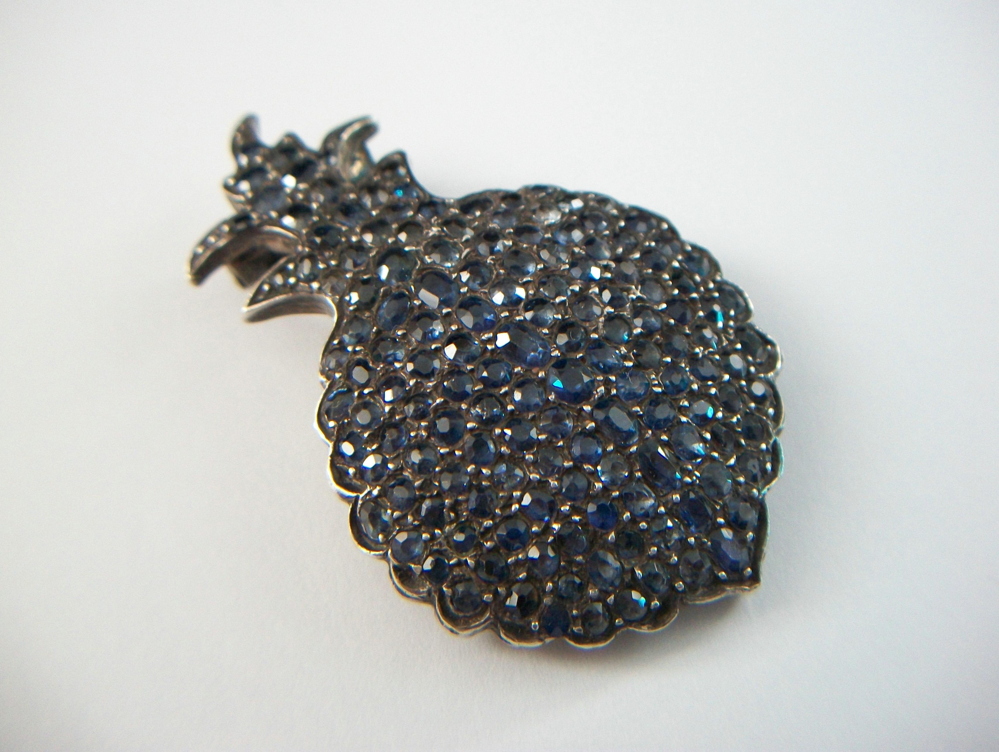 Round Cut Antique Pavé Set Sapphire Pineapple Brooch - France - Late 19th Century For Sale