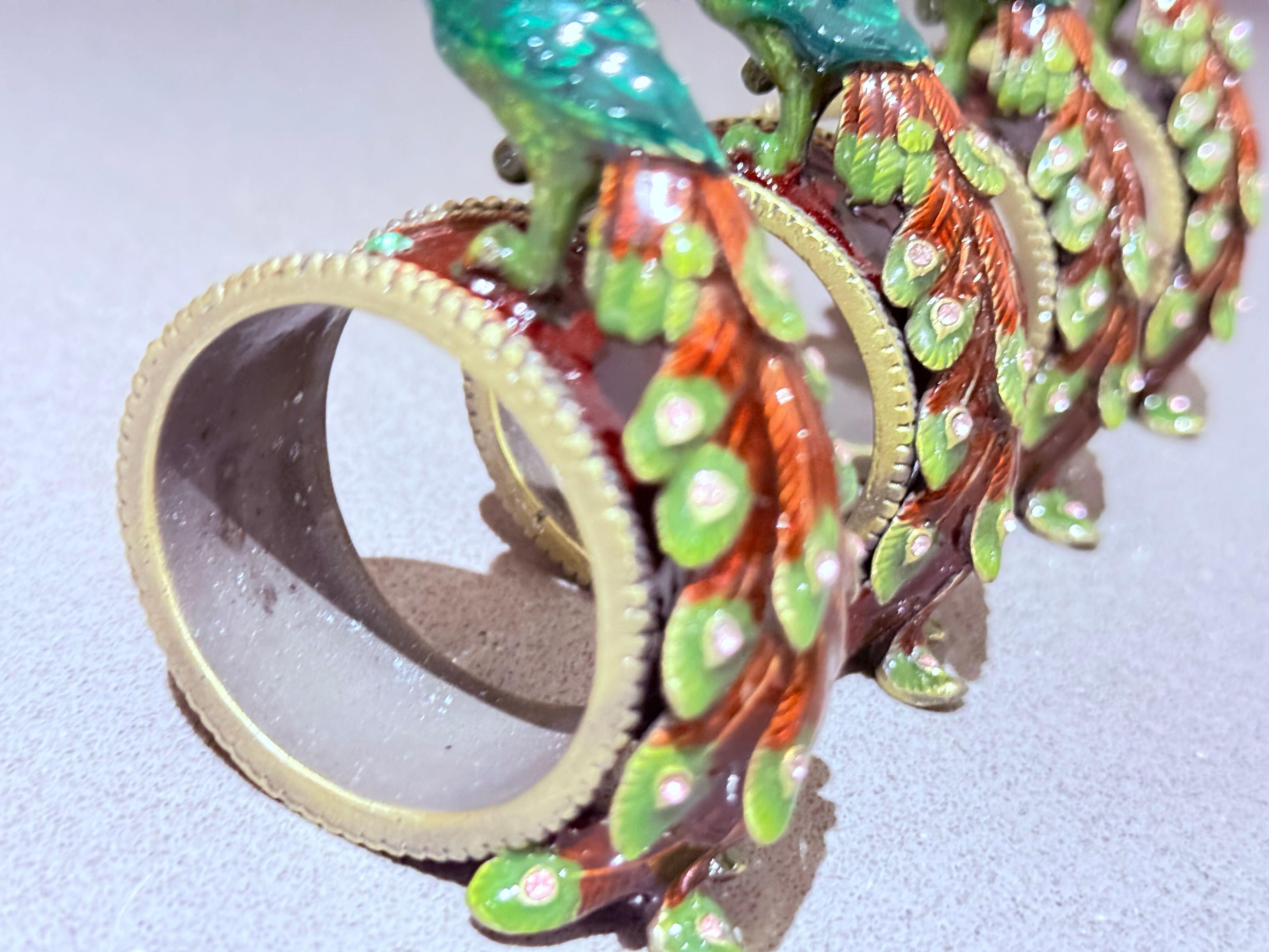 Set di 4 portatovaglioli e gioielli di pavone antico, accessori da pranzo esotici e di lusso in vendita 5